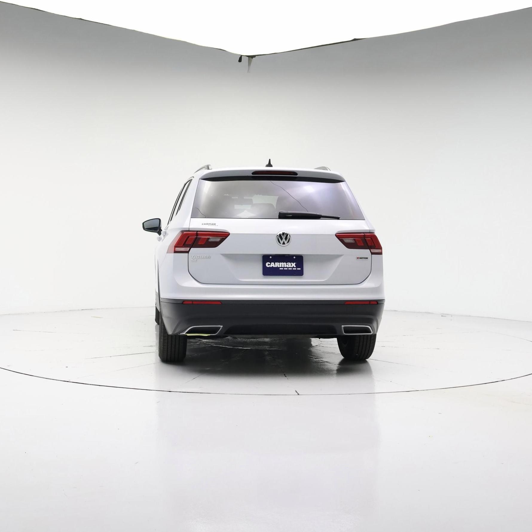 Thumbnail: 2019 Volkswagen Tiguan - 6