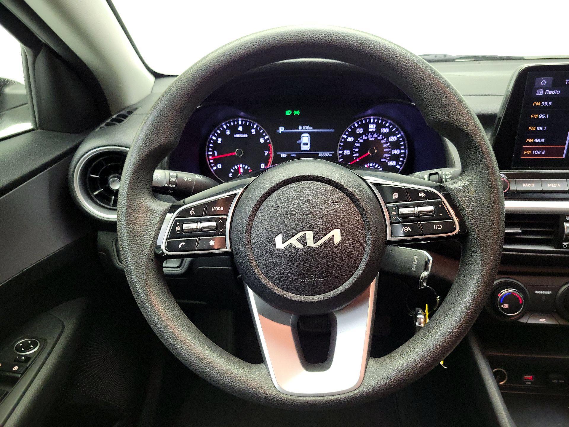 Thumbnail: 2022 Kia Forte - 10