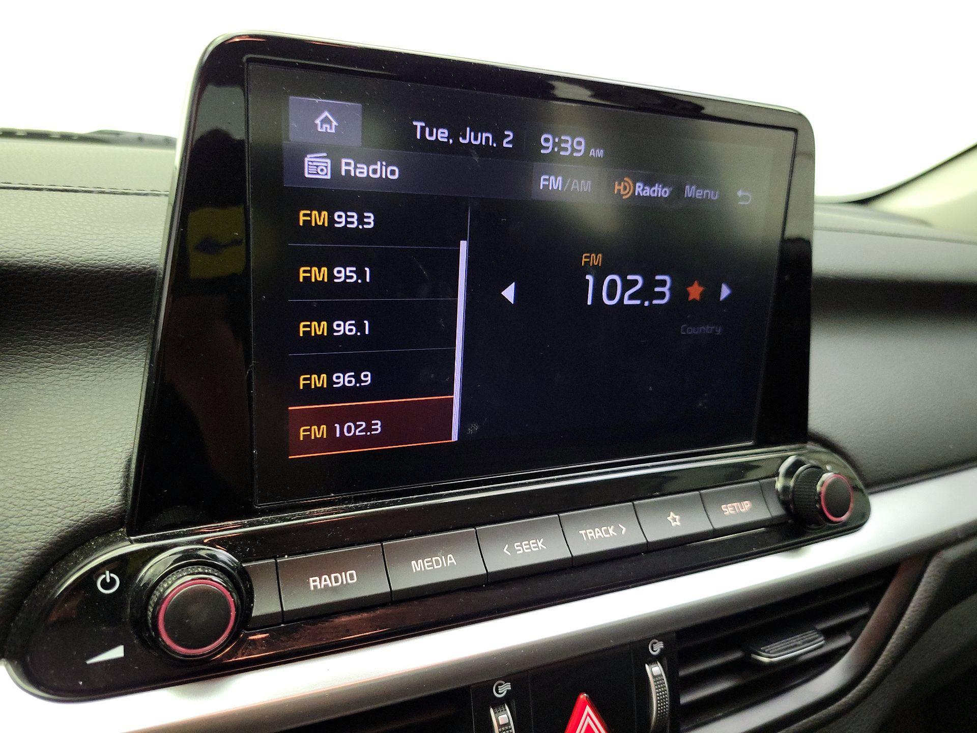 Thumbnail: 2022 Kia Forte - 15