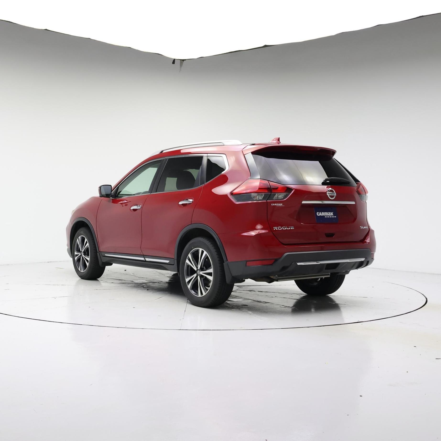 Thumbnail: 2017 Nissan Rogue - 2