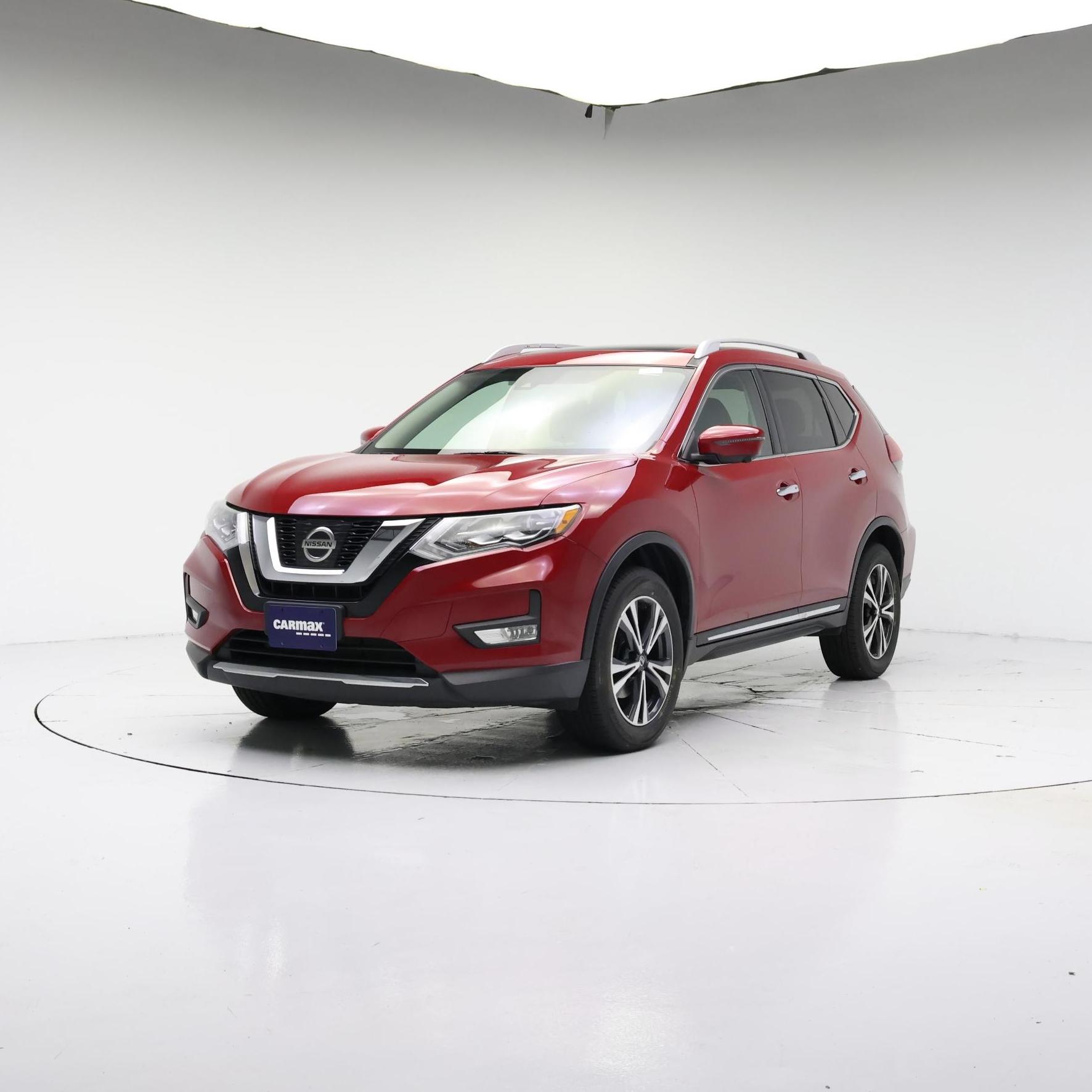 Thumbnail: 2017 Nissan Rogue - 4