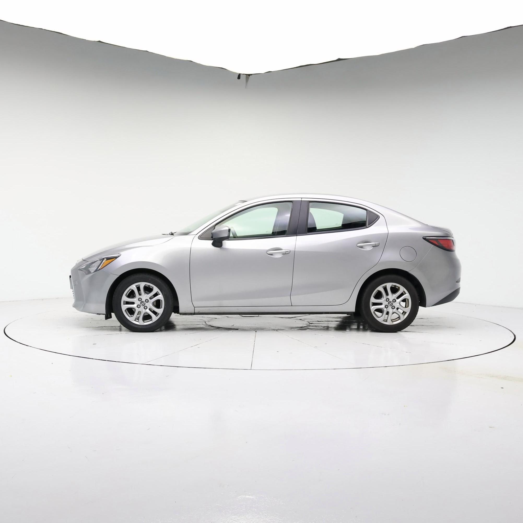 Thumbnail: 2016 Scion iA - 3