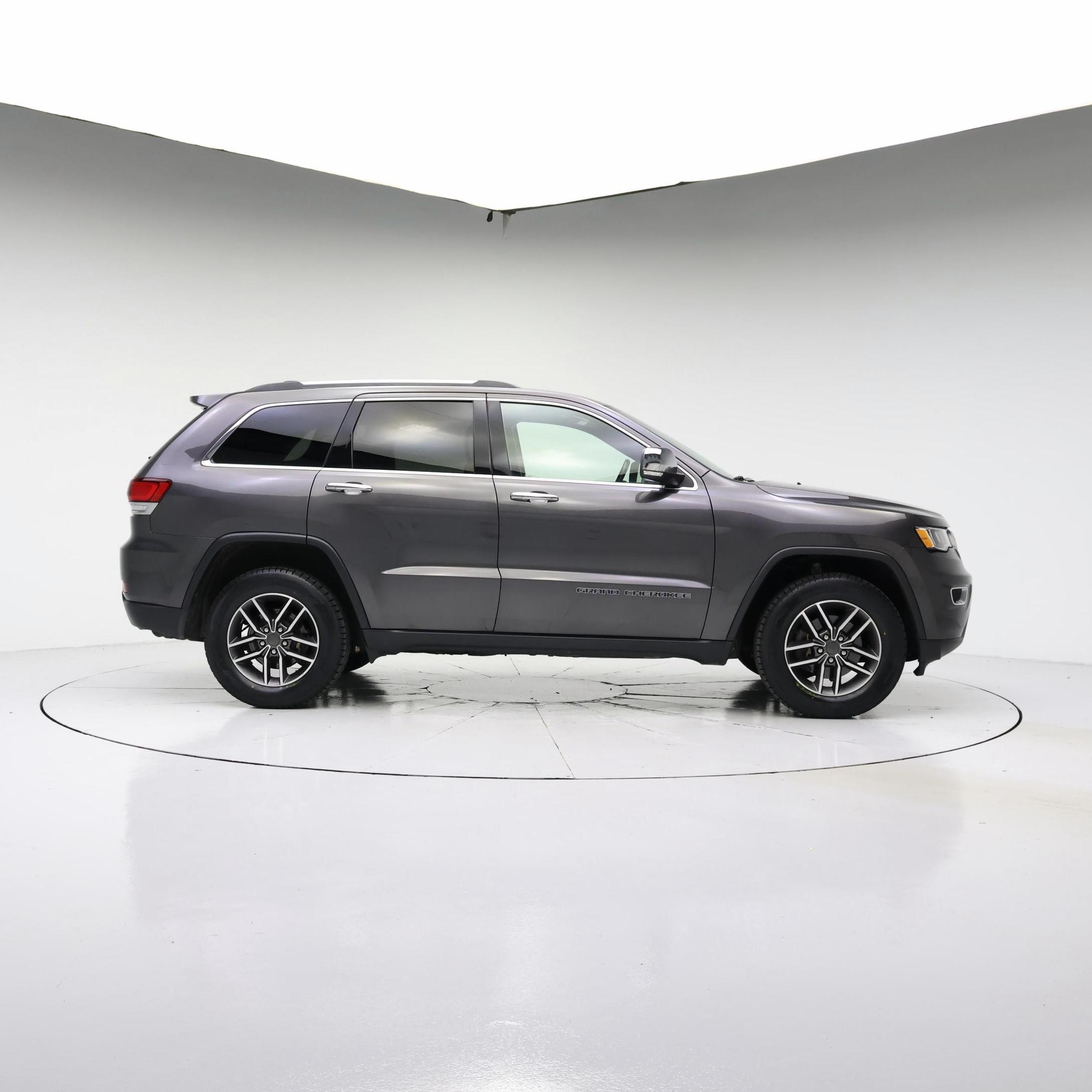 Thumbnail: 2020 Jeep Grand Cherokee - 7