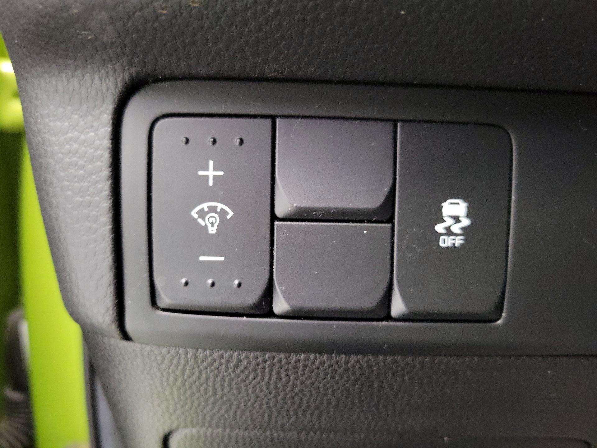 Thumbnail: 2016 Kia Soul - 13