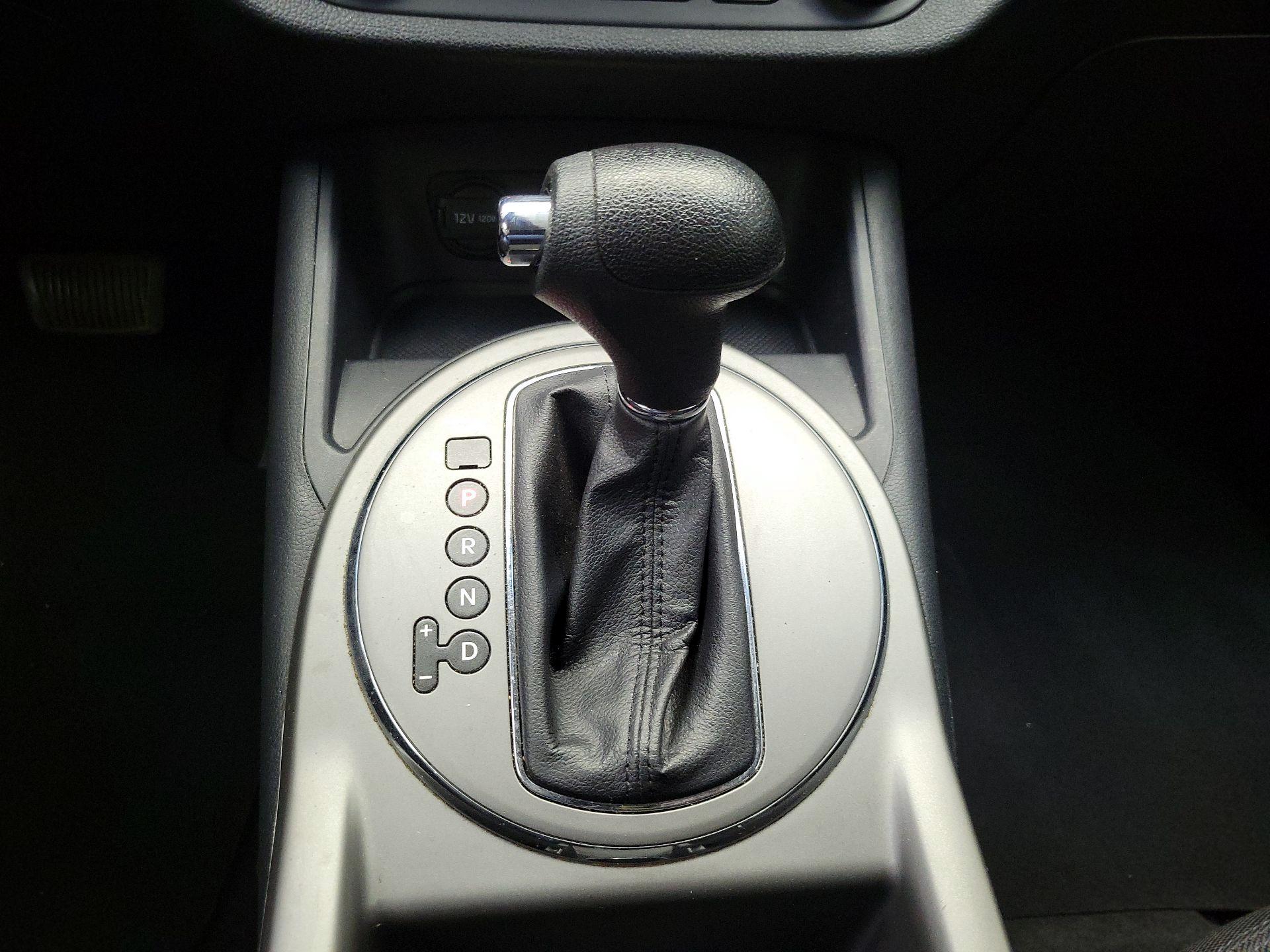 Thumbnail: 2014 Kia Sportage - 16