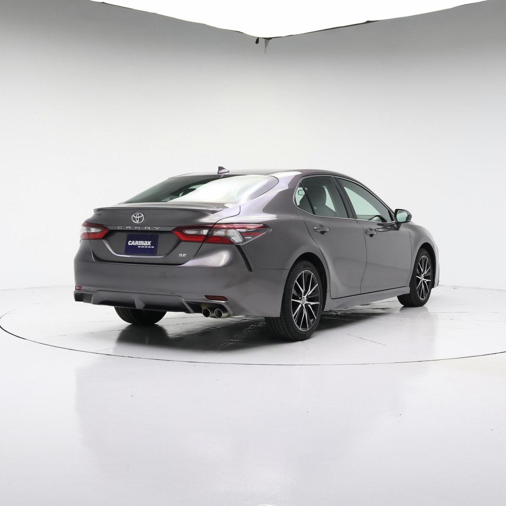 Thumbnail: 2022 Toyota Camry - 8