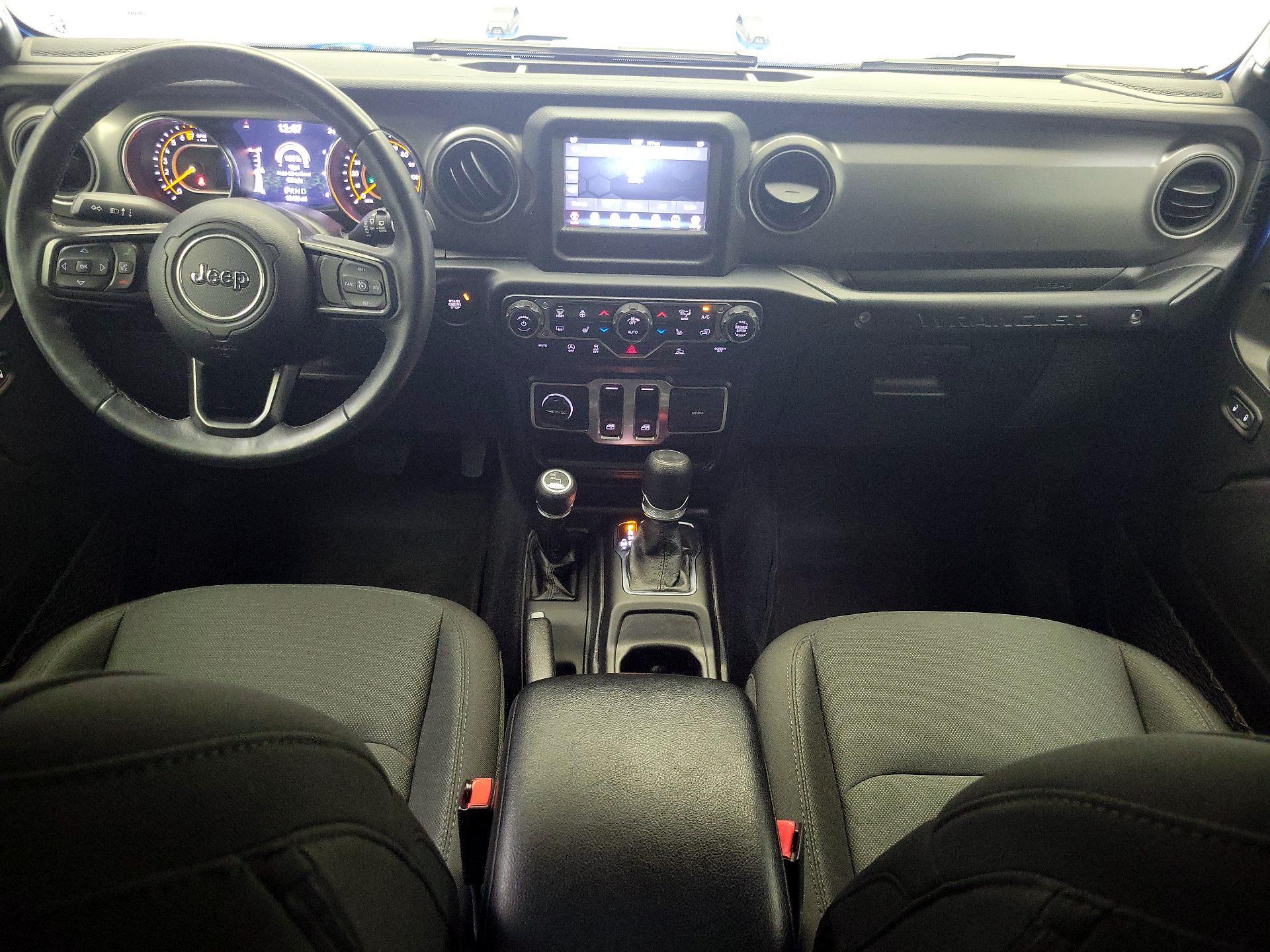 Thumbnail: 2022 Jeep Wrangler - 9