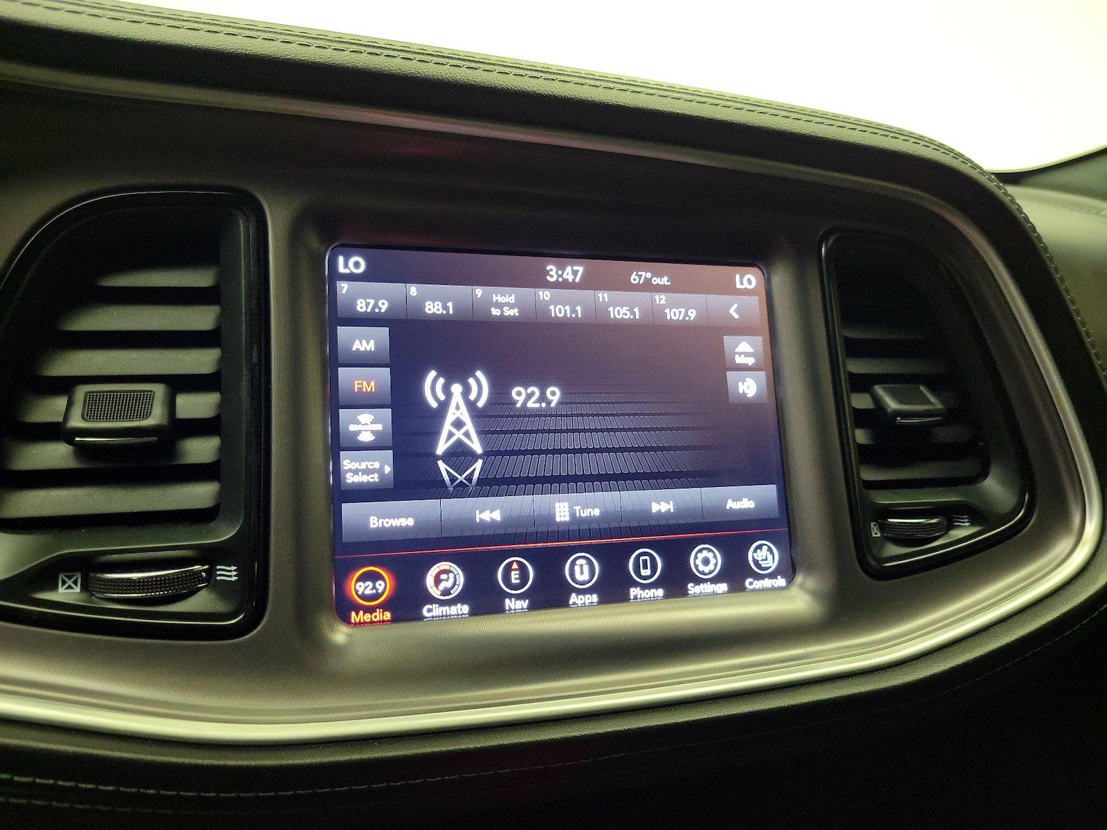 2021 Dodge Challenger R/T - Photo 17