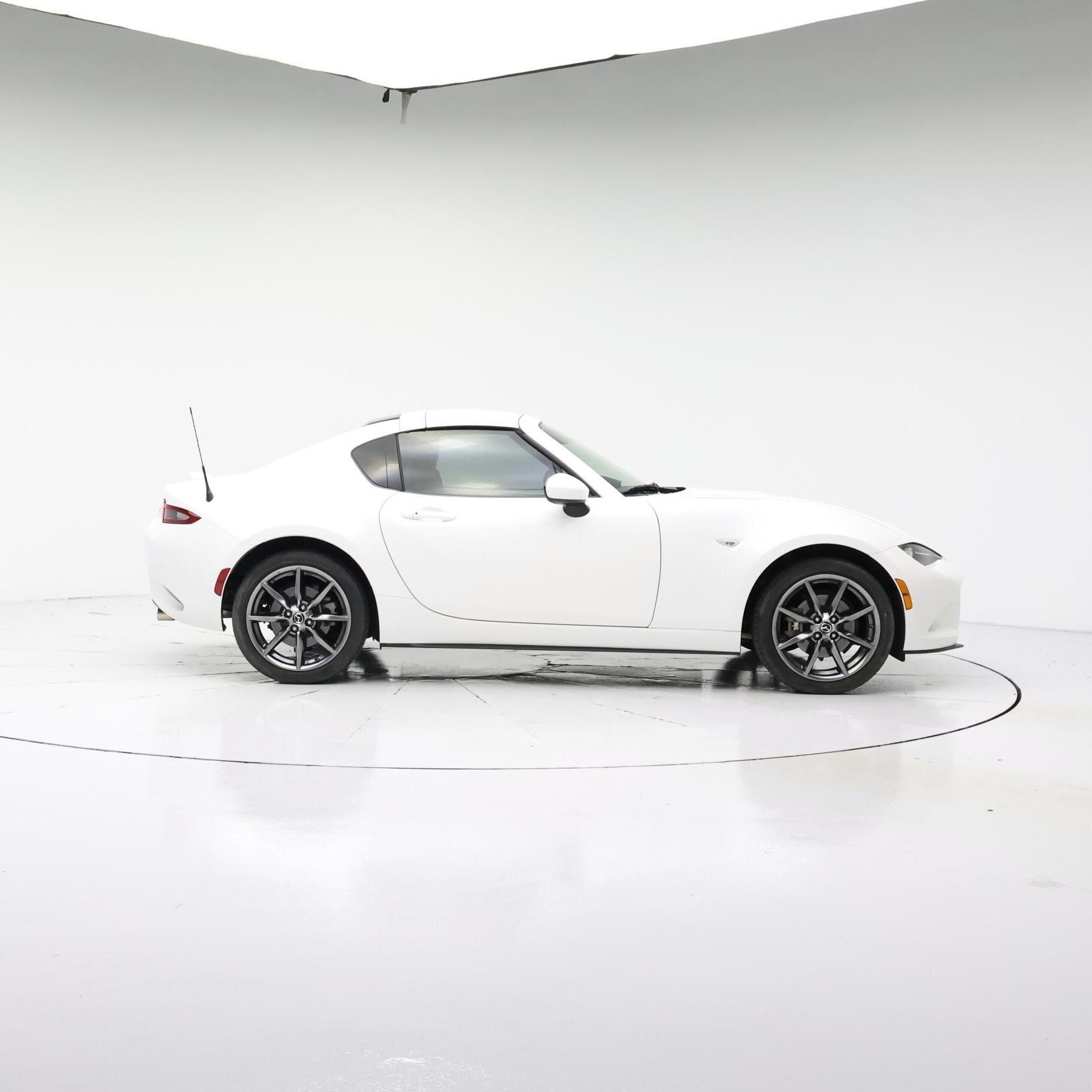 Thumbnail: 2019 Mazda MX-5 Miata - 7