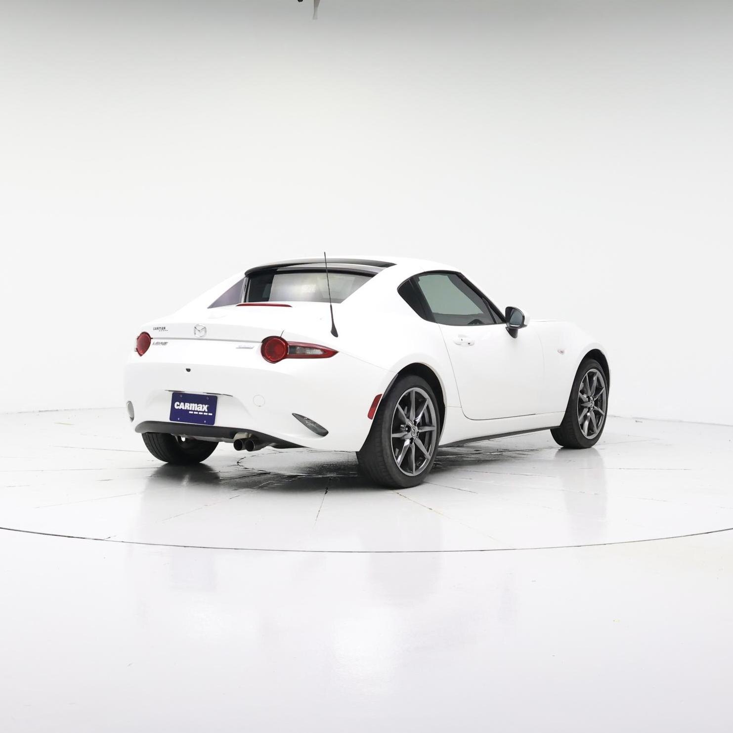 Thumbnail: 2019 Mazda MX-5 Miata - 8