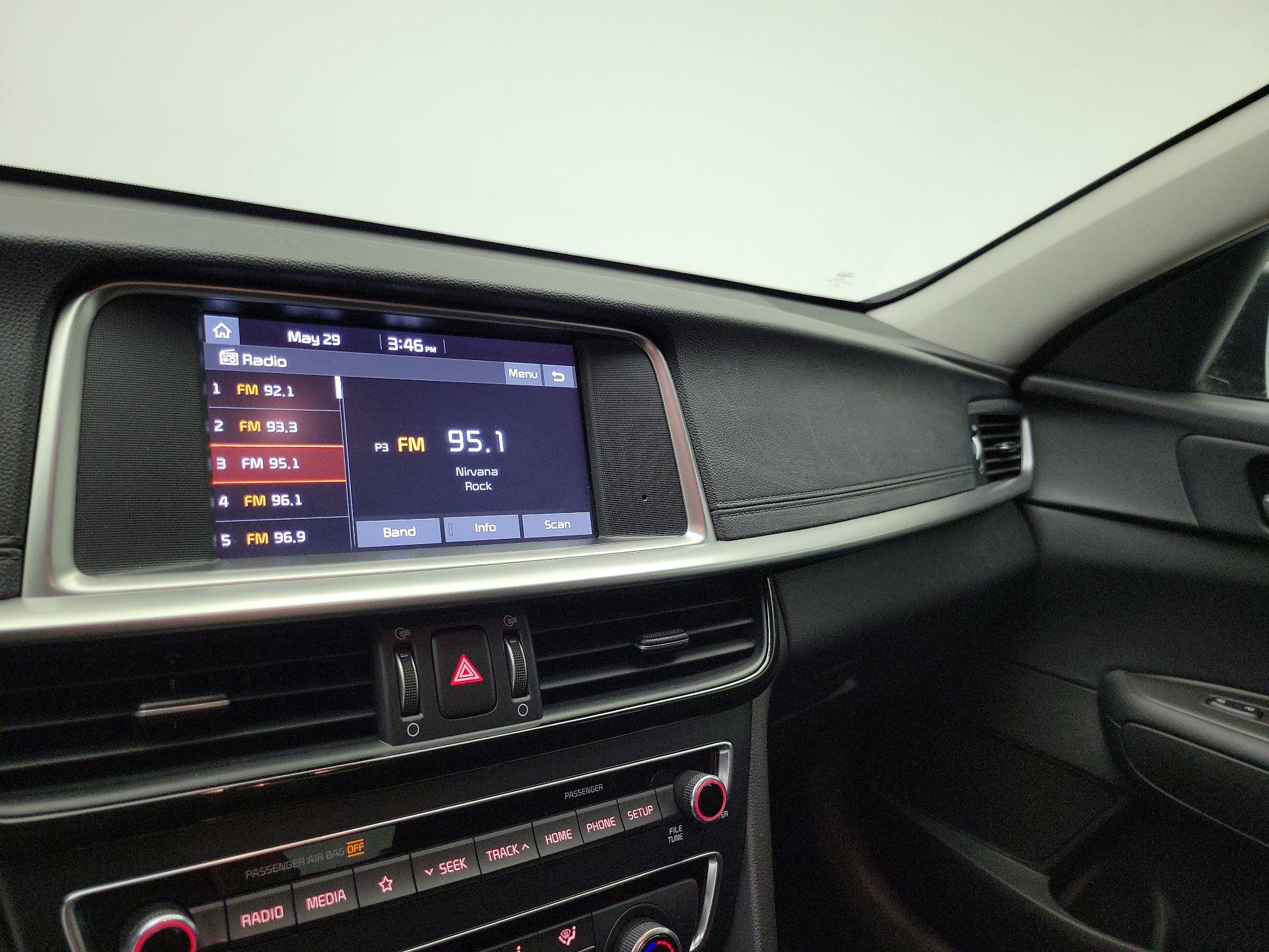 Thumbnail: 2019 Kia Optima - 13