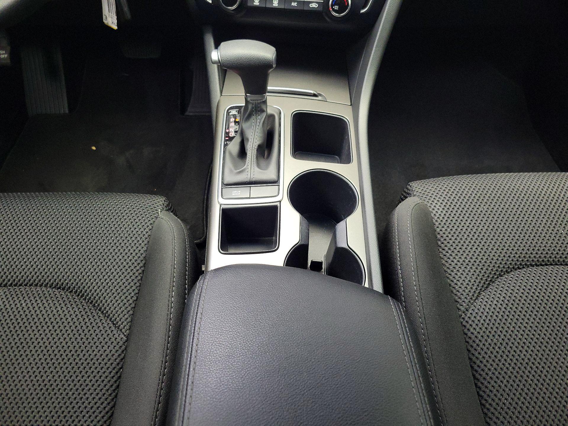 Thumbnail: 2019 Kia Optima - 15