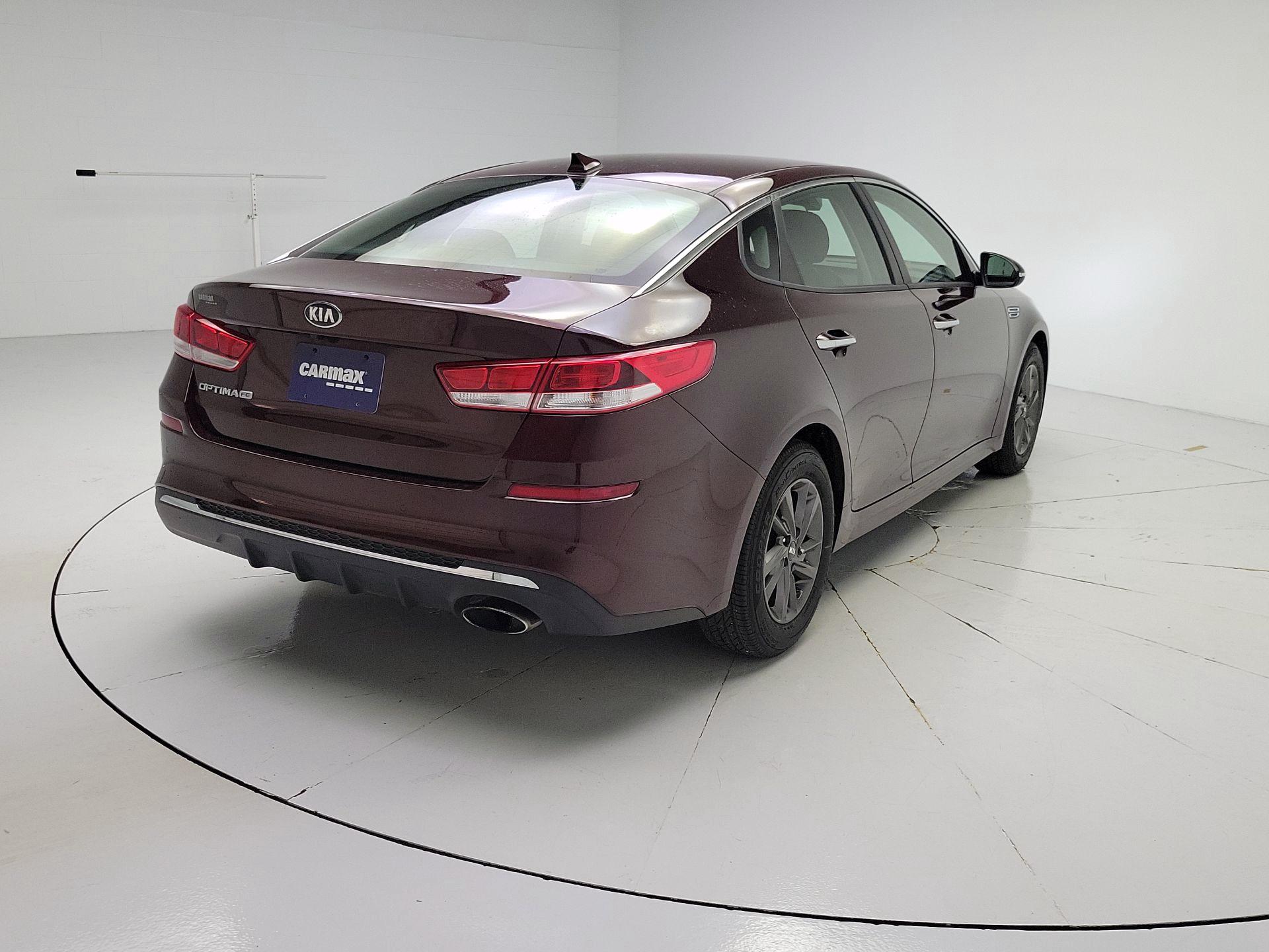 Thumbnail: 2019 Kia Optima - 5