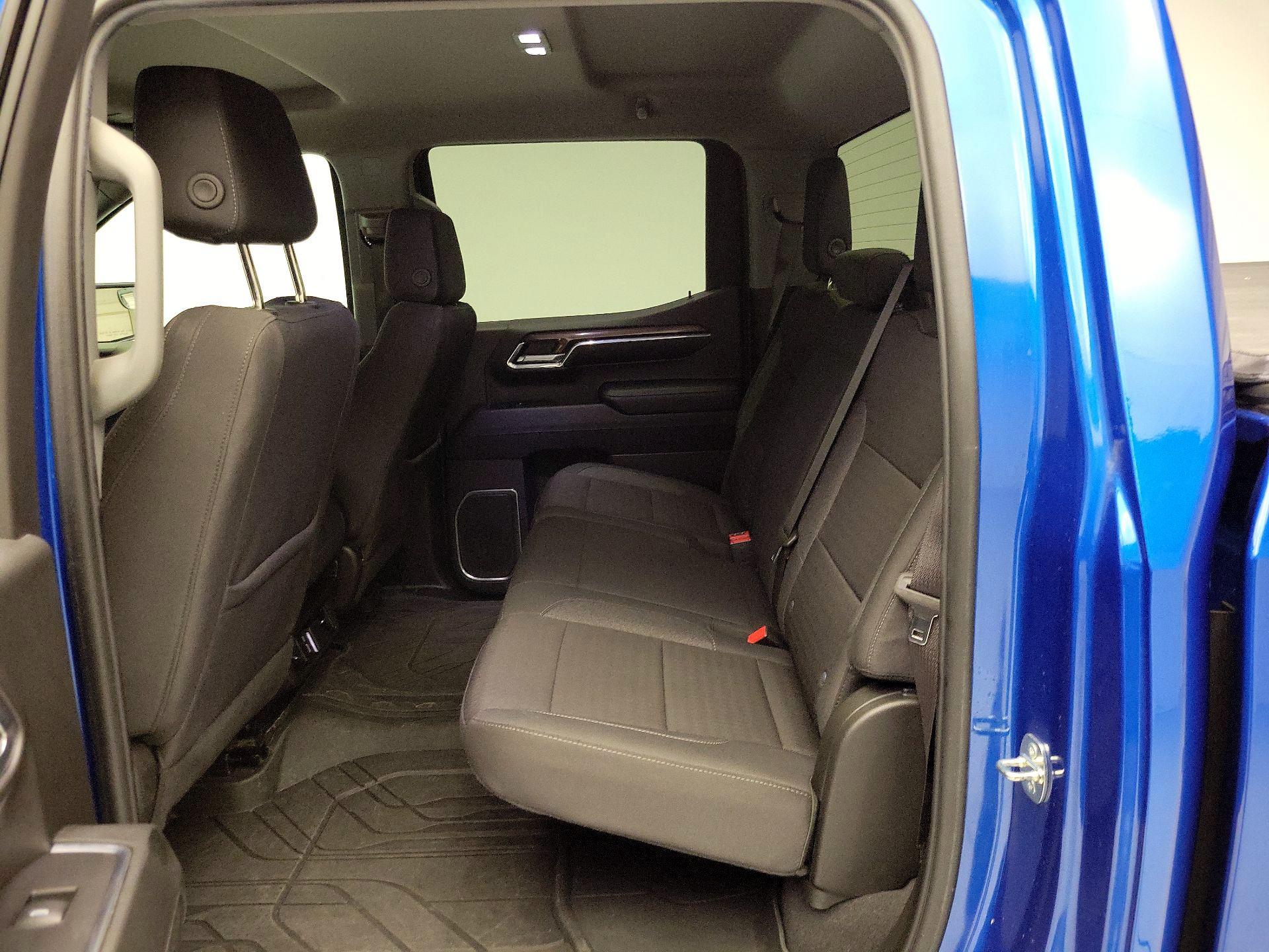 Thumbnail: 2023 Chevrolet Silverado 1500 - 19