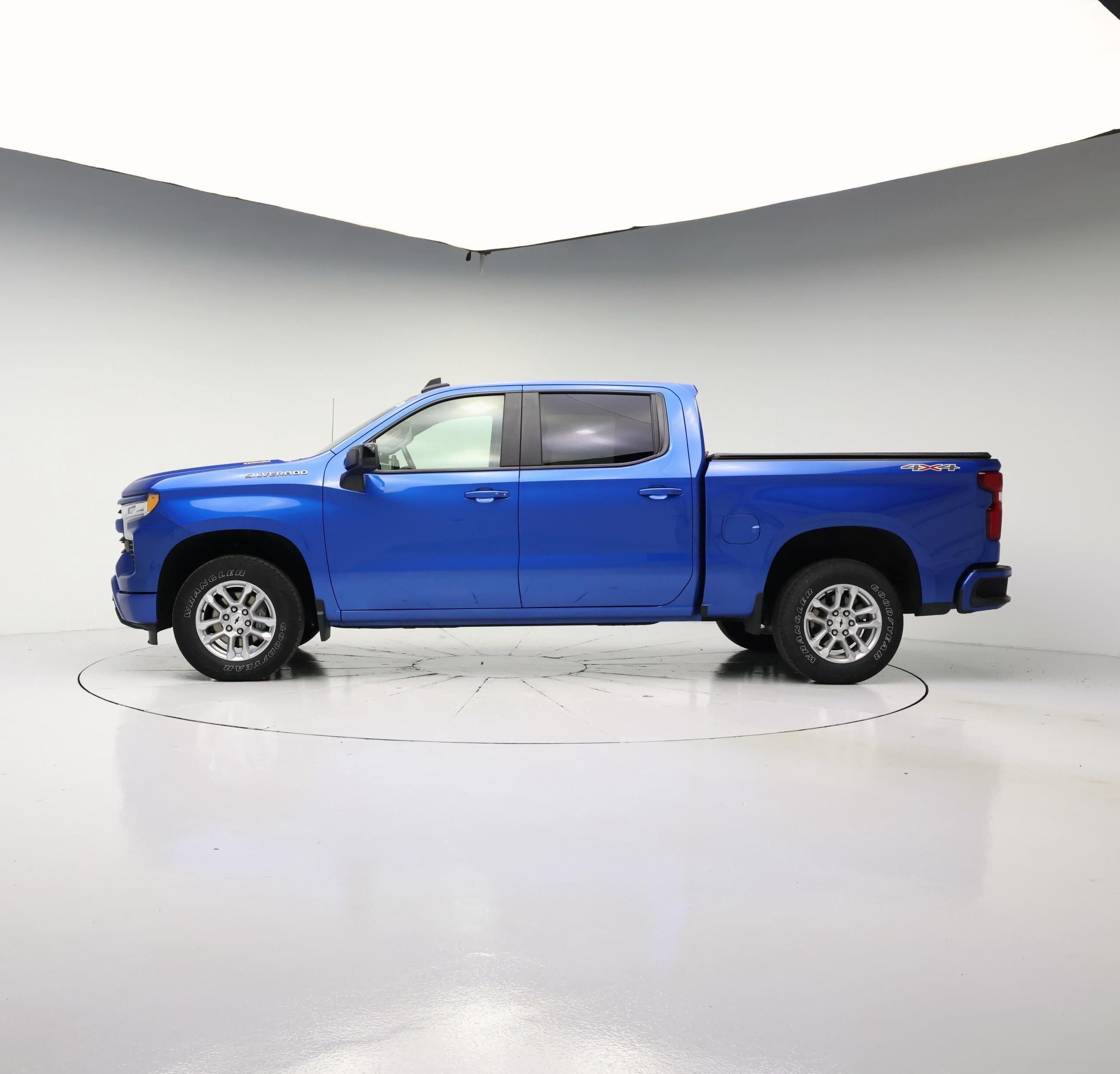 Thumbnail: 2023 Chevrolet Silverado 1500 - 3