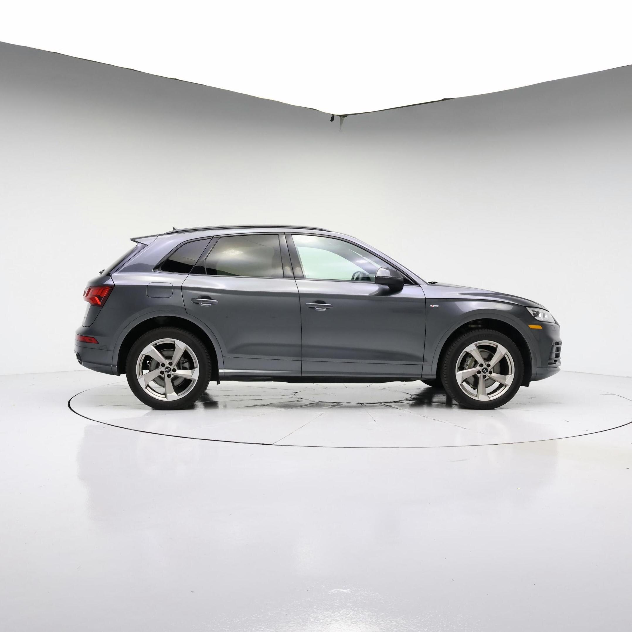 Thumbnail: 2020 Audi Q5 - 7