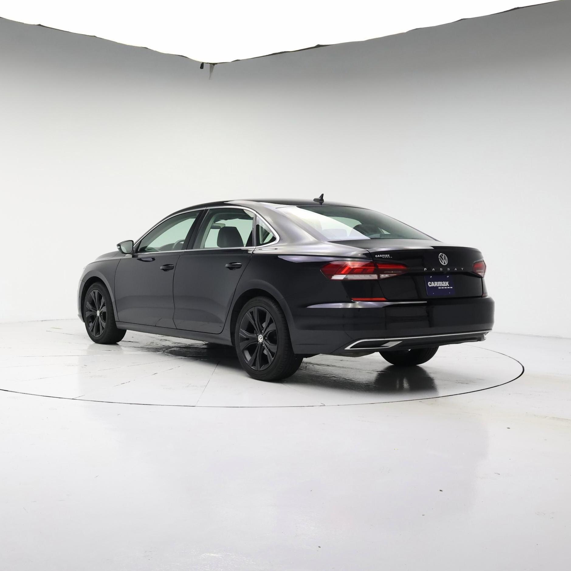 Thumbnail: 2020 Volkswagen Passat - 2