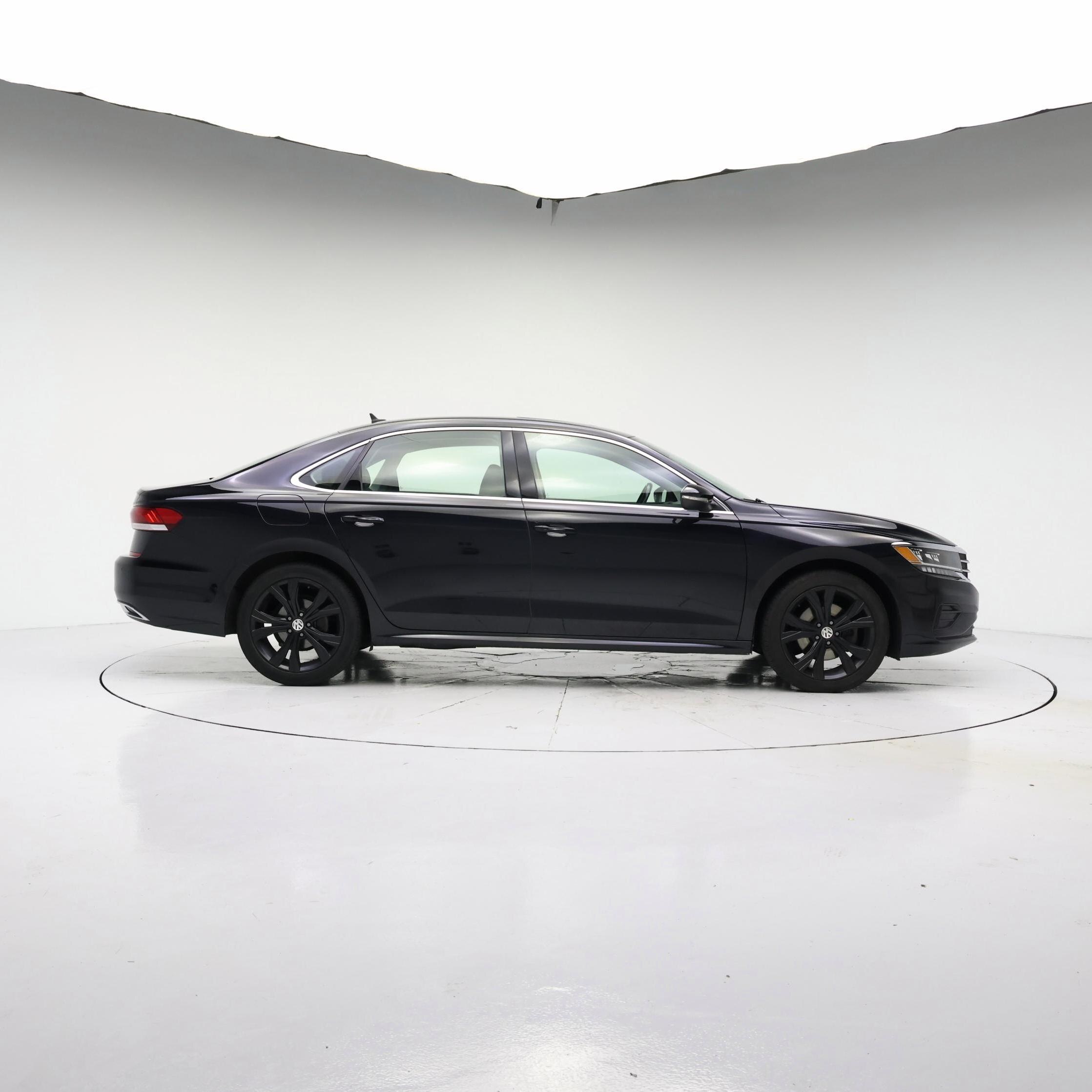 Thumbnail: 2020 Volkswagen Passat - 7