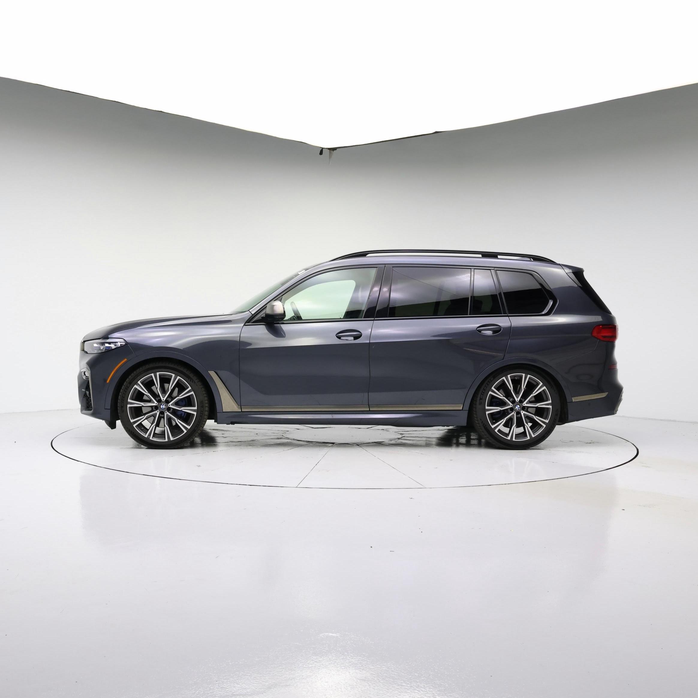 Thumbnail: 2021 BMW X7 - 3