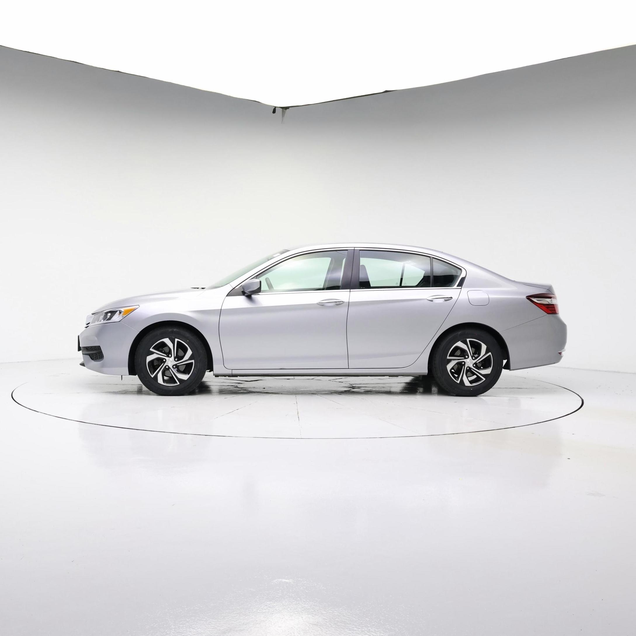 Thumbnail: 2016 Honda Accord - 3