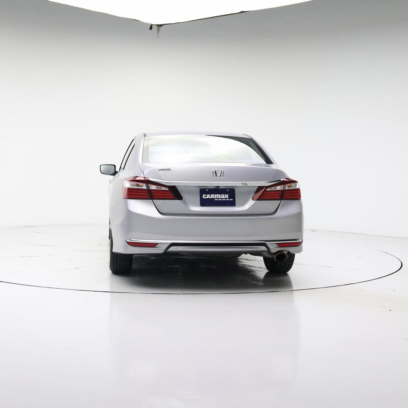 Thumbnail: 2016 Honda Accord - 6