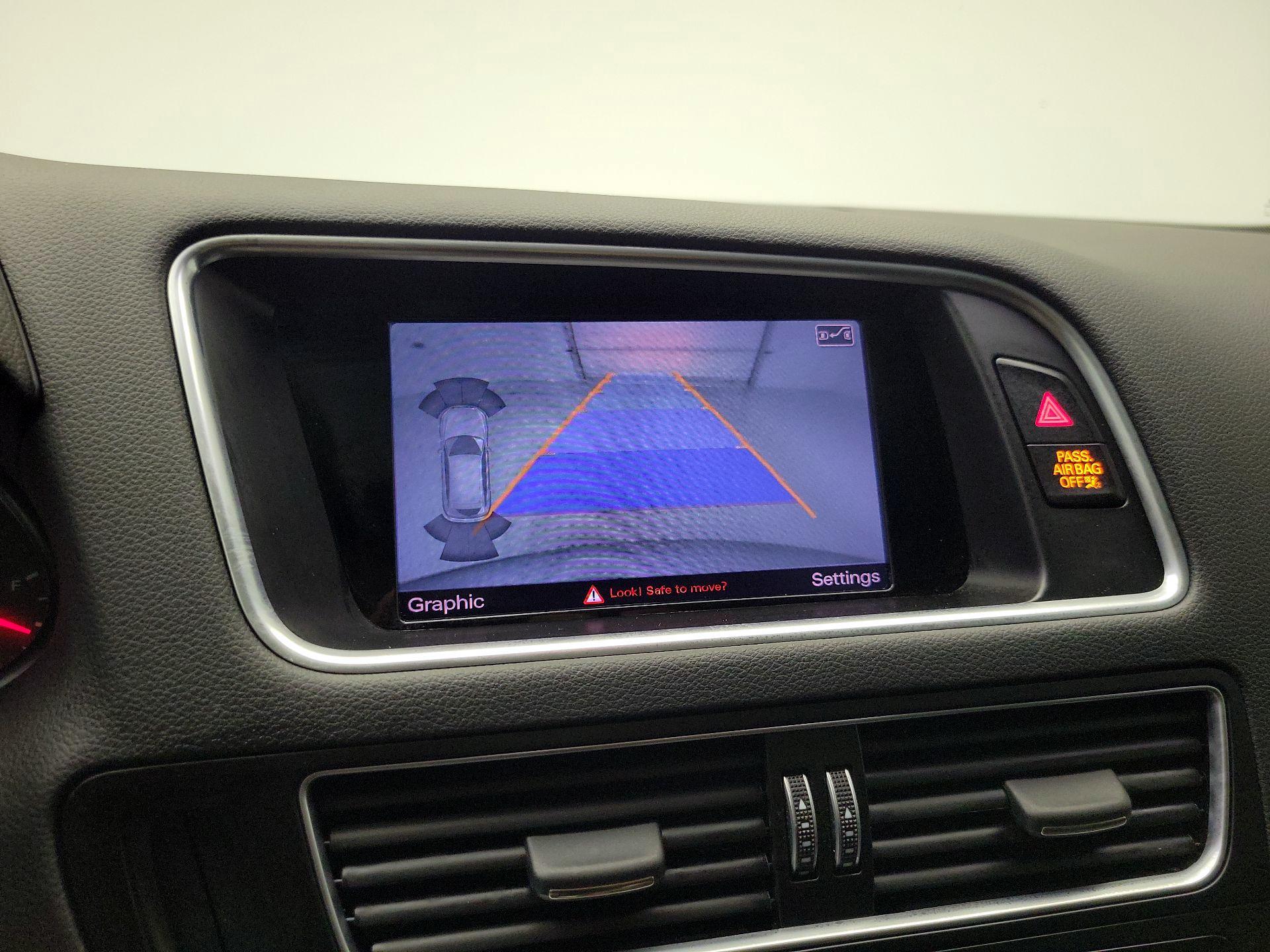 Thumbnail: 2016 Audi Q5 - 15