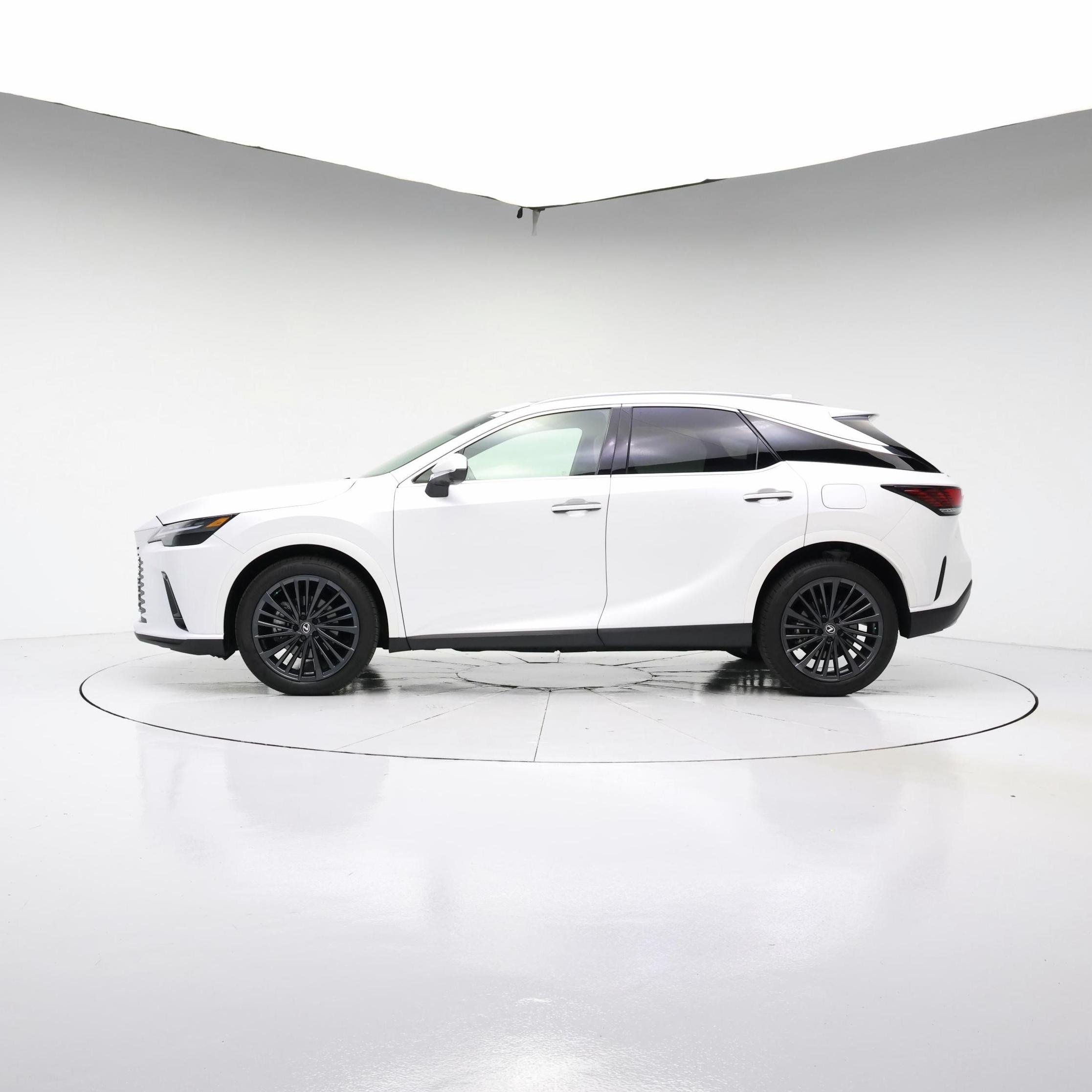 Thumbnail: 2025 Lexus RX - 3