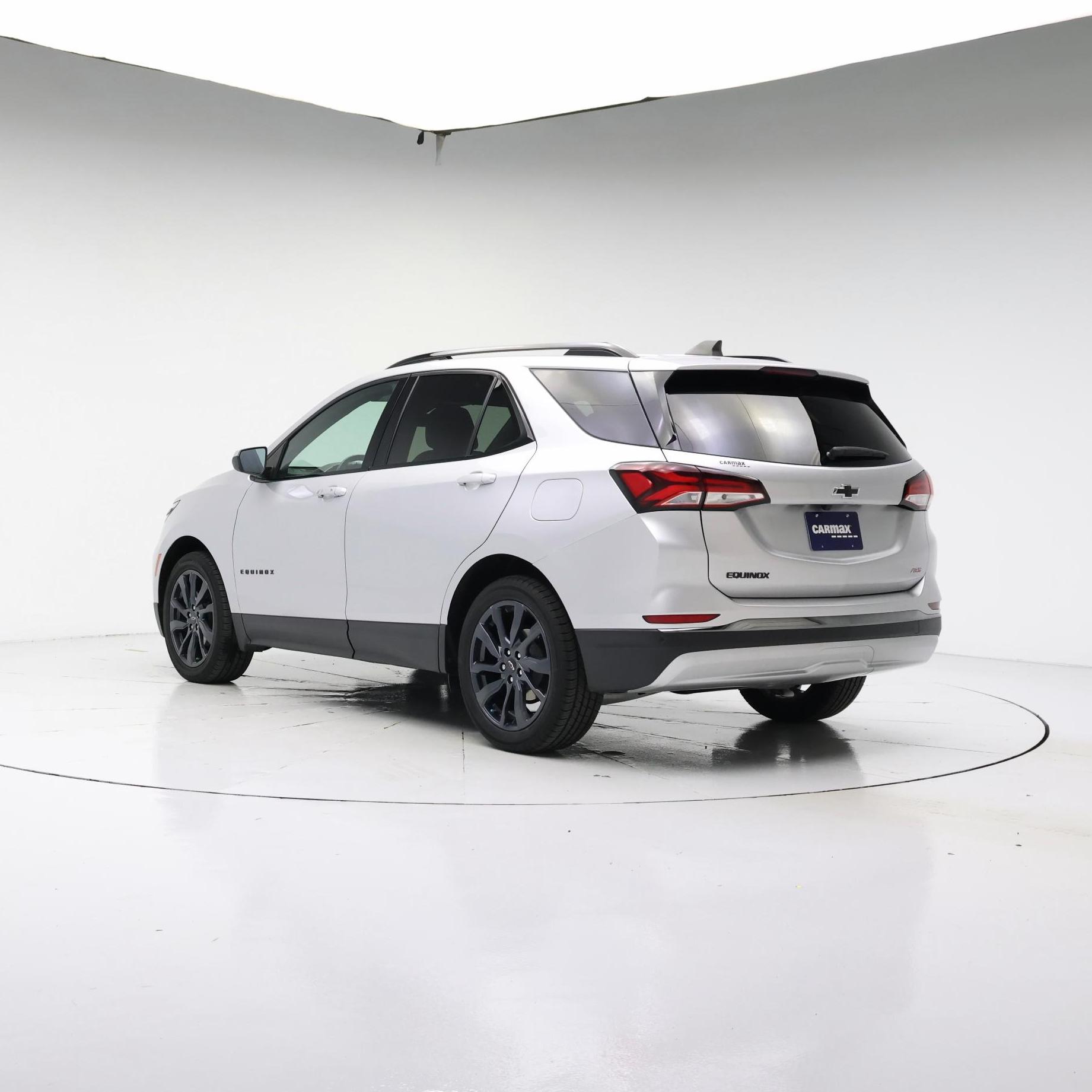 Thumbnail: 2022 Chevrolet Equinox - 2