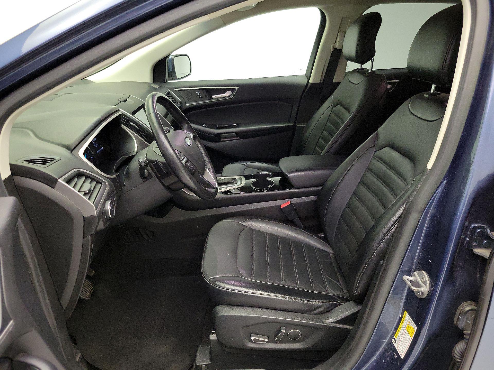 Thumbnail: 2018 Ford Edge - 11