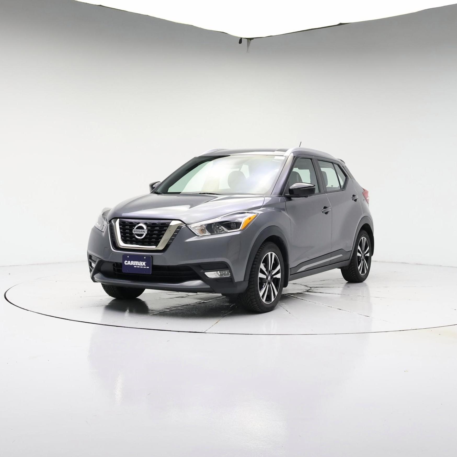 Thumbnail: 2019 Nissan Kicks - 4