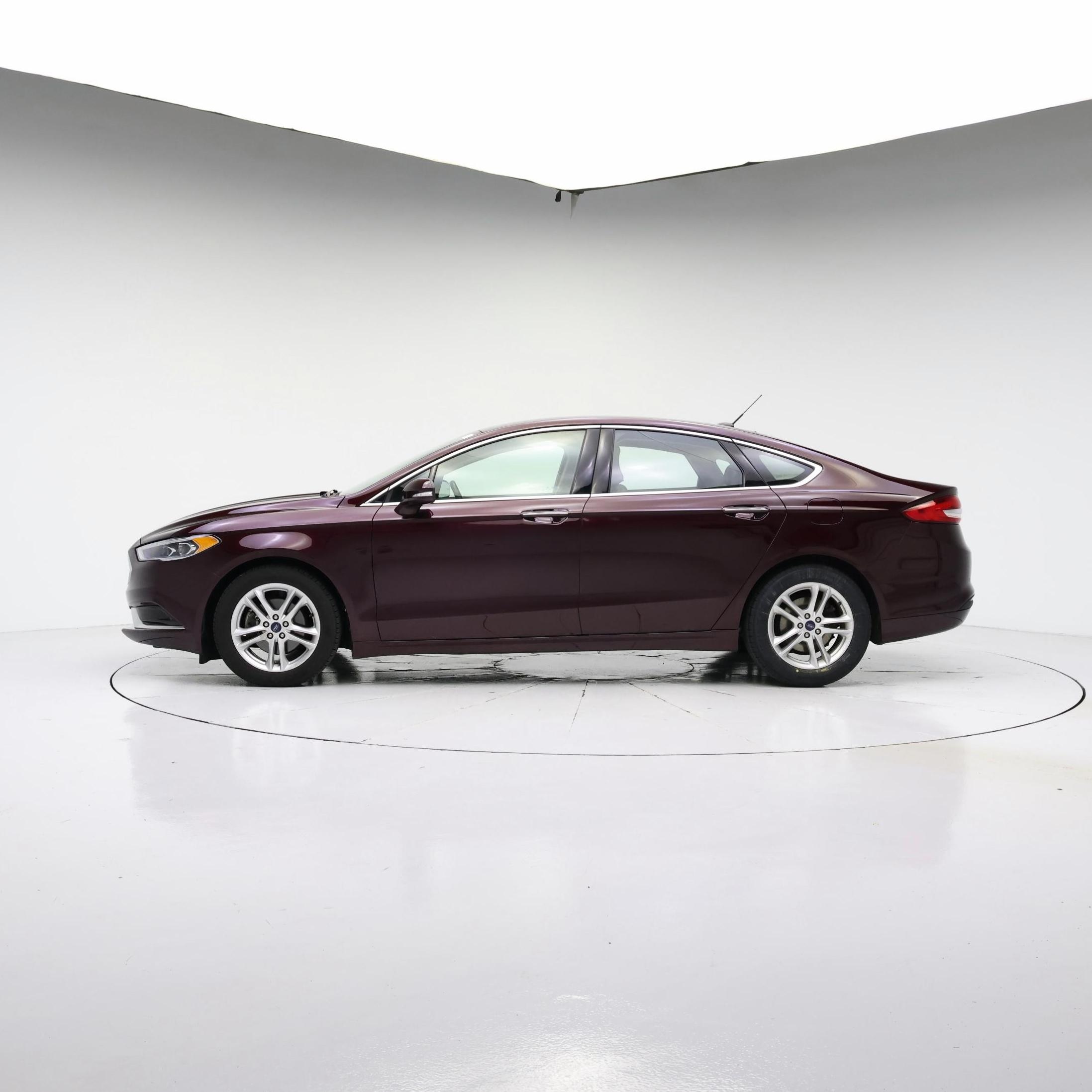 Thumbnail: 2018 Ford Fusion - 3