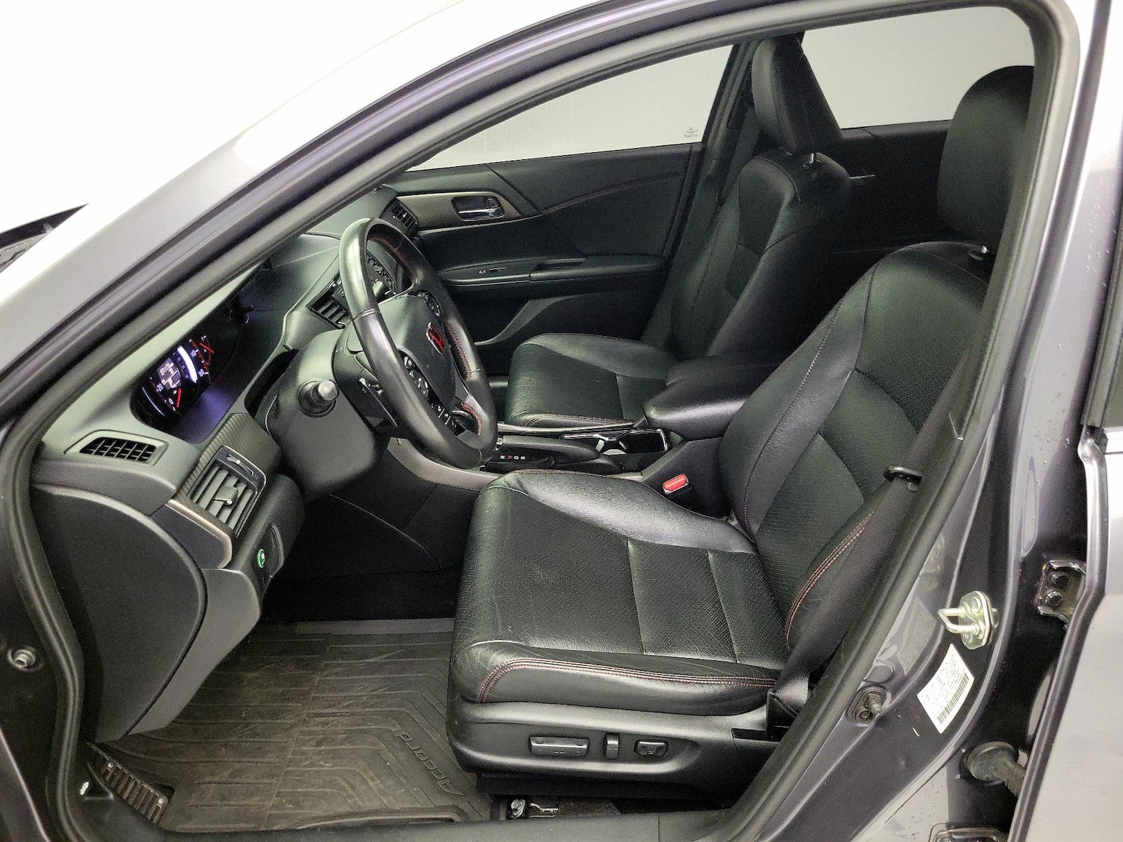 2017 Honda Accord Sport SE - Photo 12