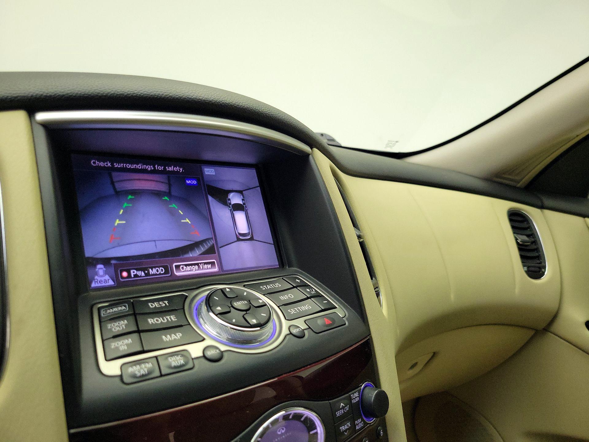 Thumbnail: 2016 INFINITI QX50 - 15
