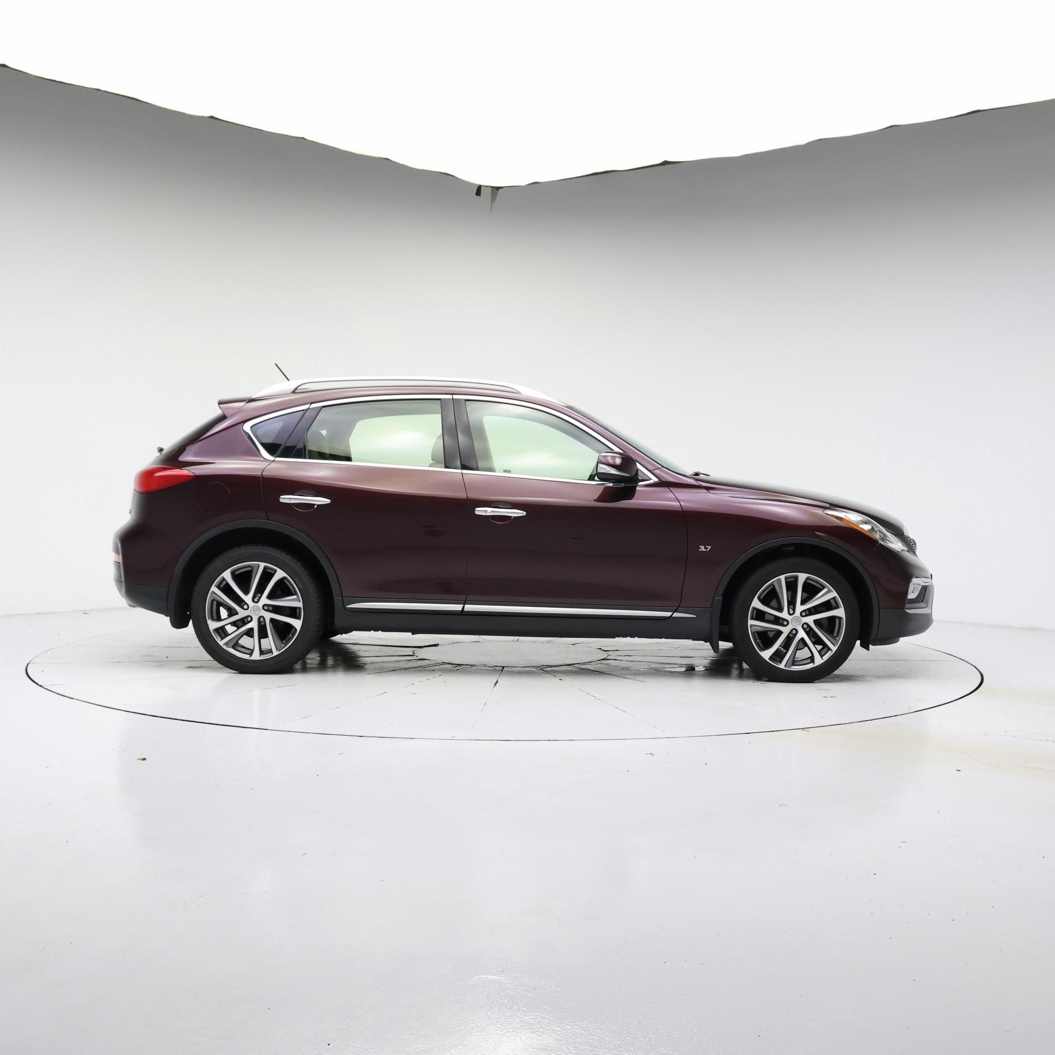 Thumbnail: 2016 INFINITI QX50 - 7