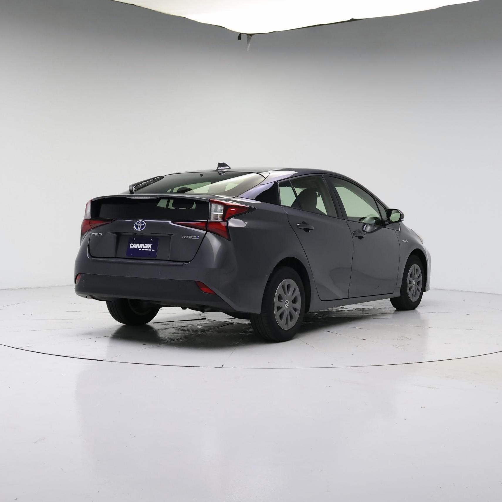 Thumbnail: 2020 Toyota Prius - 8