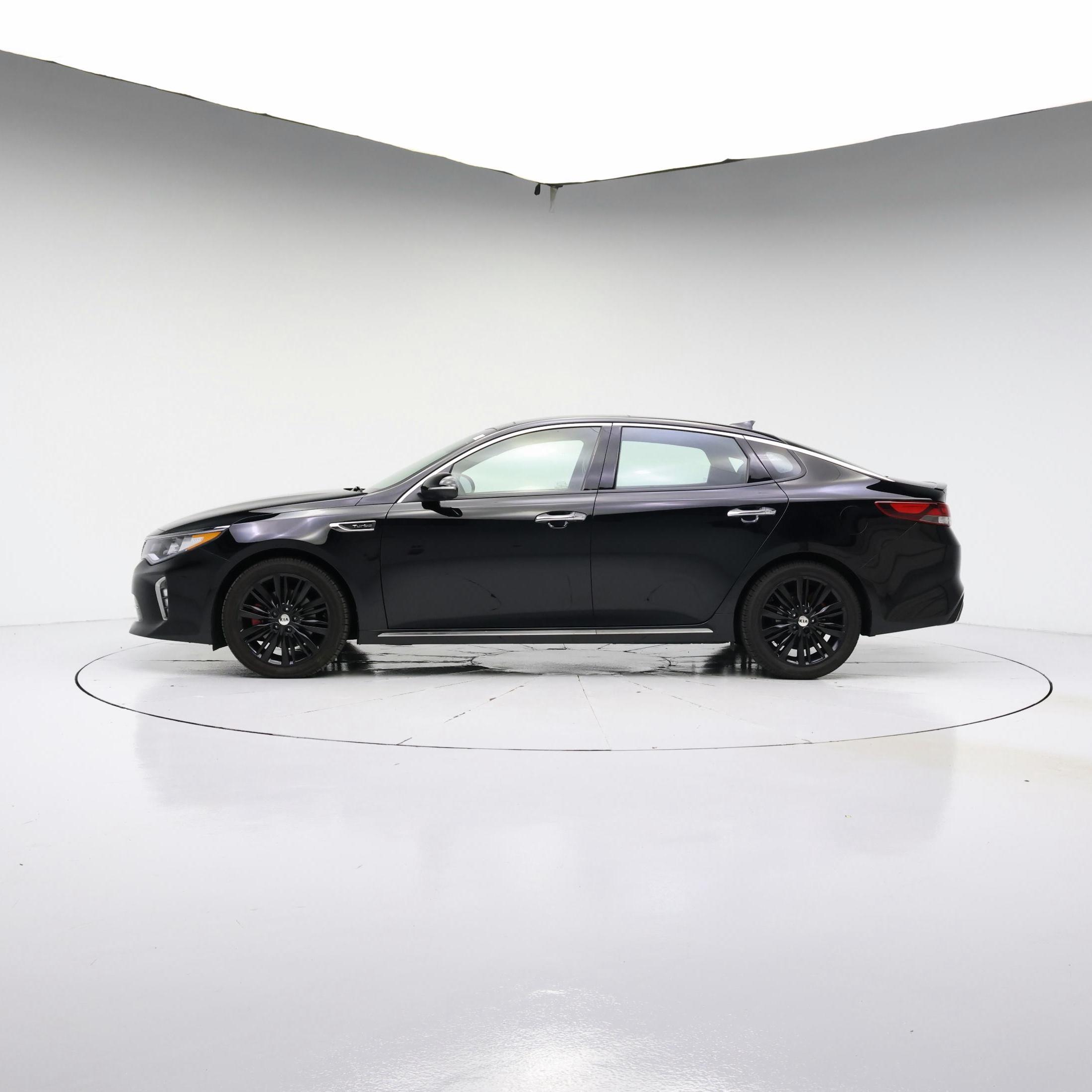Thumbnail: 2018 Kia Optima - 3