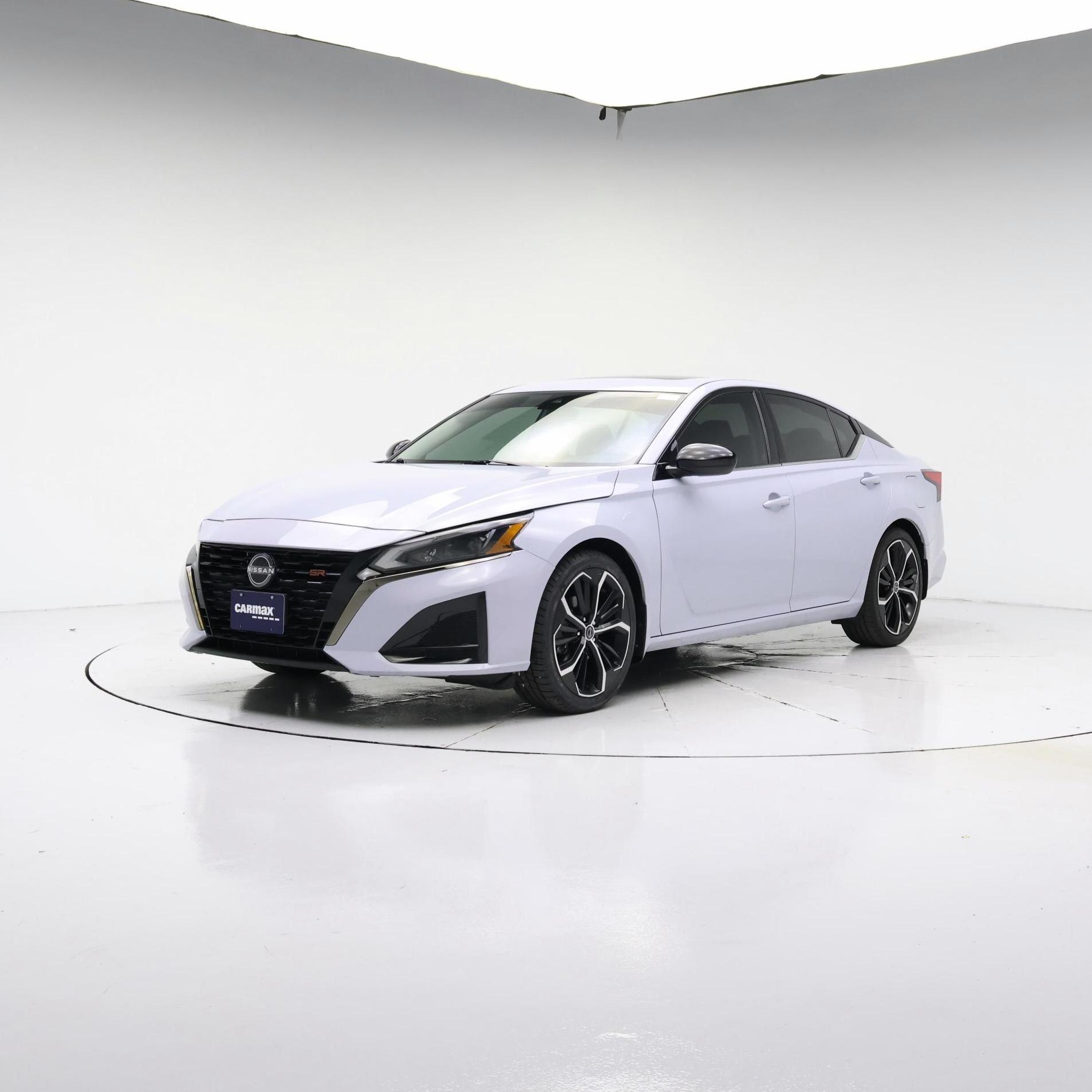 Thumbnail: 2023 Nissan Altima - 4