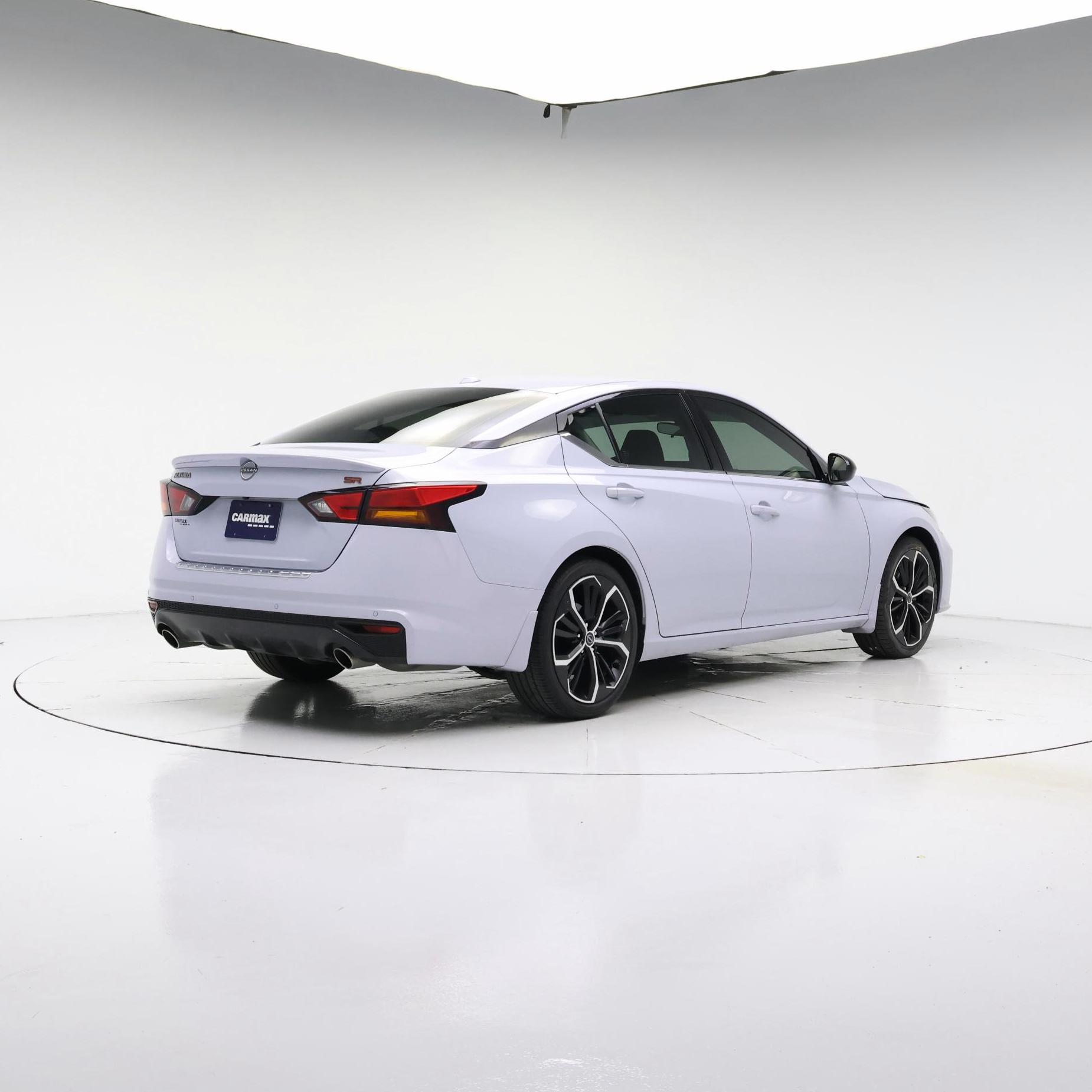 Thumbnail: 2023 Nissan Altima - 8