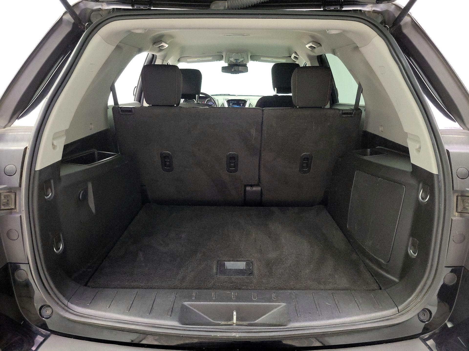 Thumbnail: 2017 Chevrolet Equinox - 19