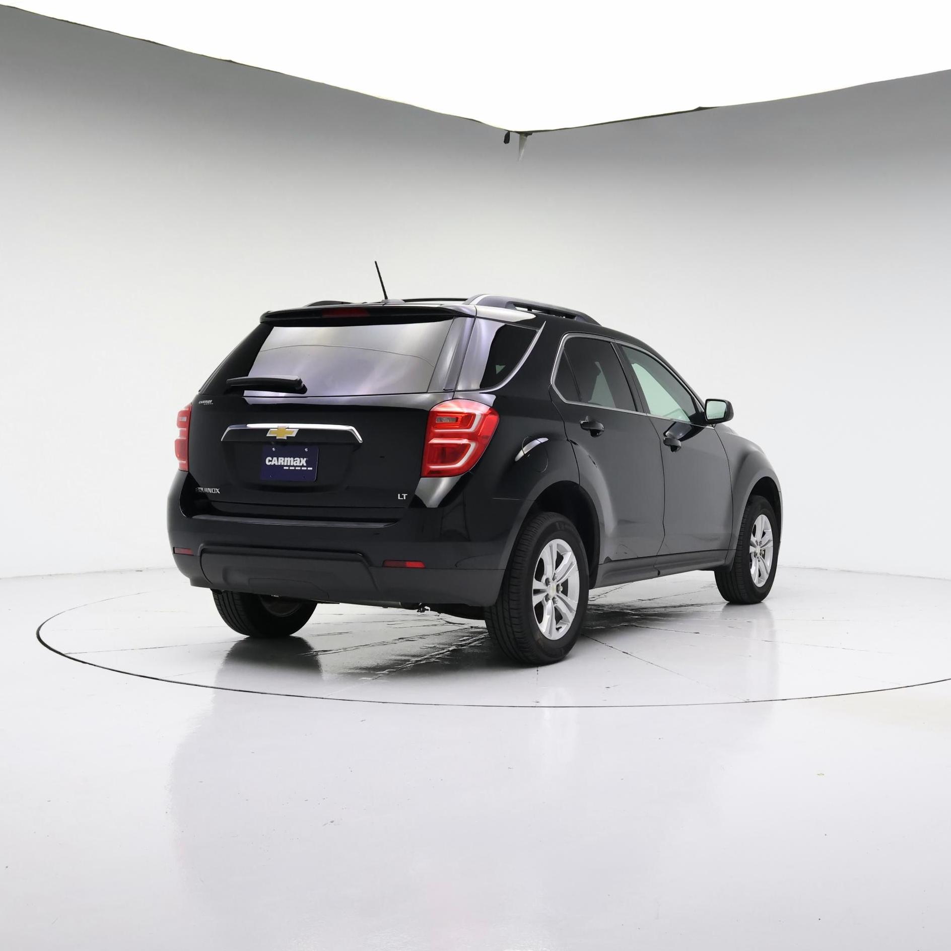 Thumbnail: 2017 Chevrolet Equinox - 8