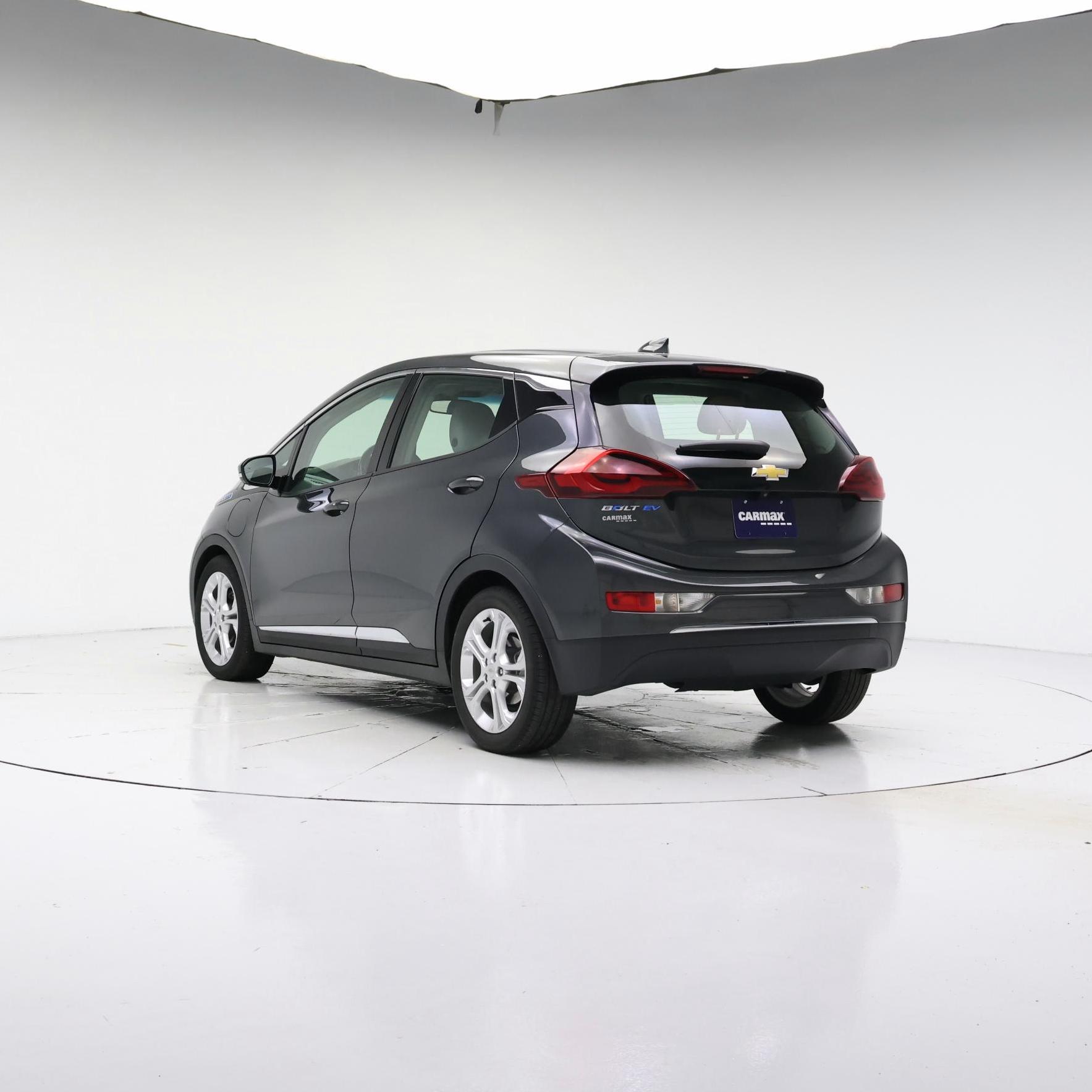 Thumbnail: 2021 Chevrolet Bolt EV - 2