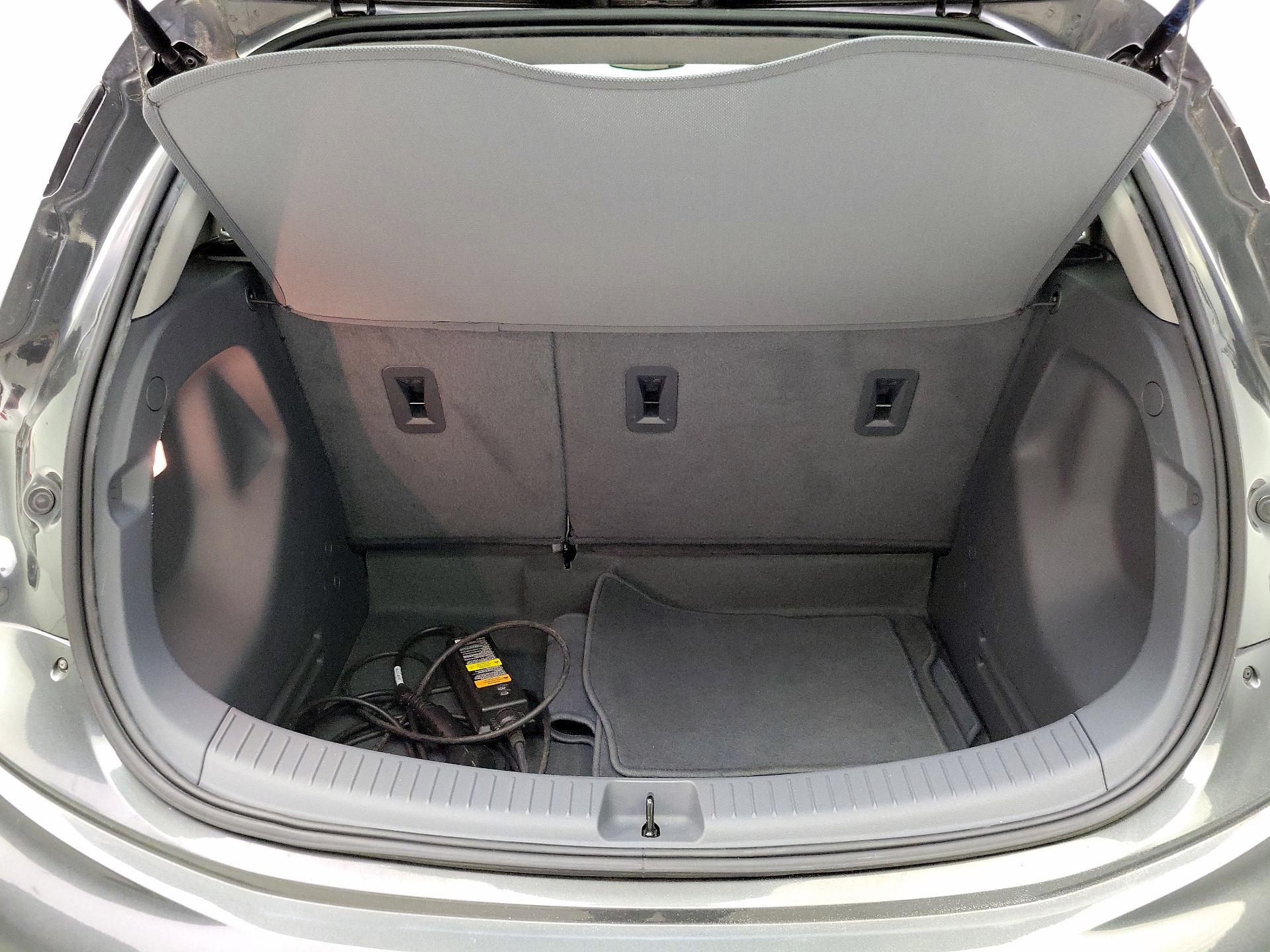 Thumbnail: 2021 Chevrolet Bolt EV - 19