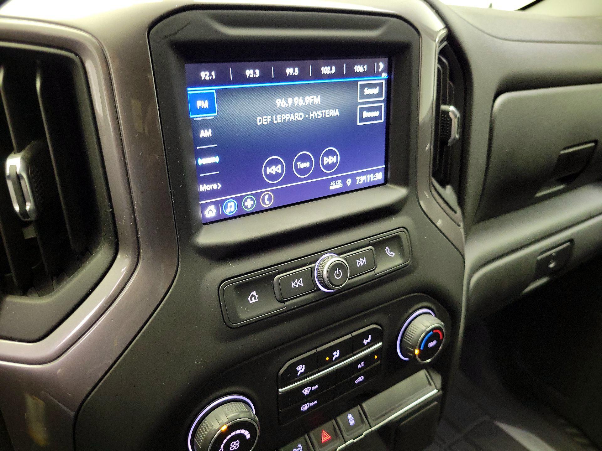Thumbnail: 2019 Chevrolet Silverado 1500 - 16