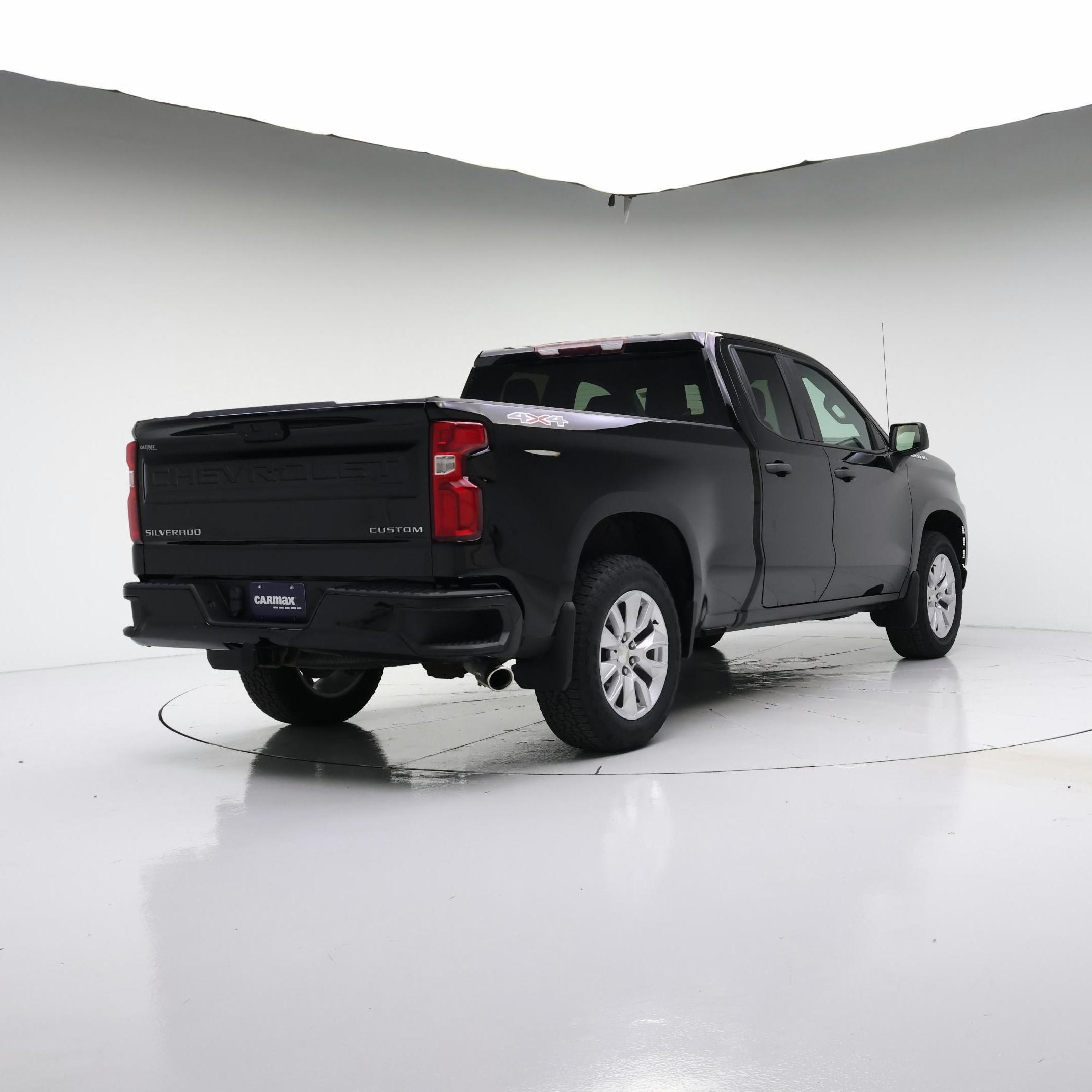 Thumbnail: 2019 Chevrolet Silverado 1500 - 4
