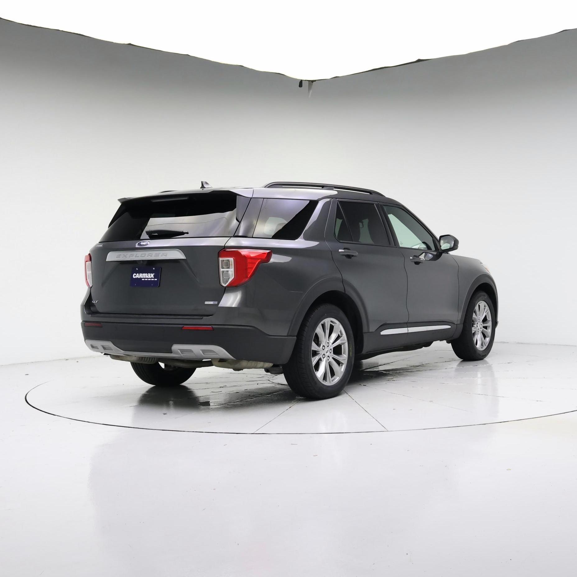 Thumbnail: 2020 Ford Explorer - 8