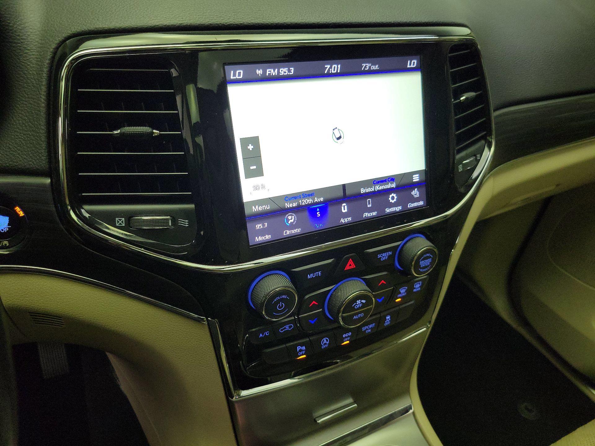 Thumbnail: 2021 Jeep Grand Cherokee - 14