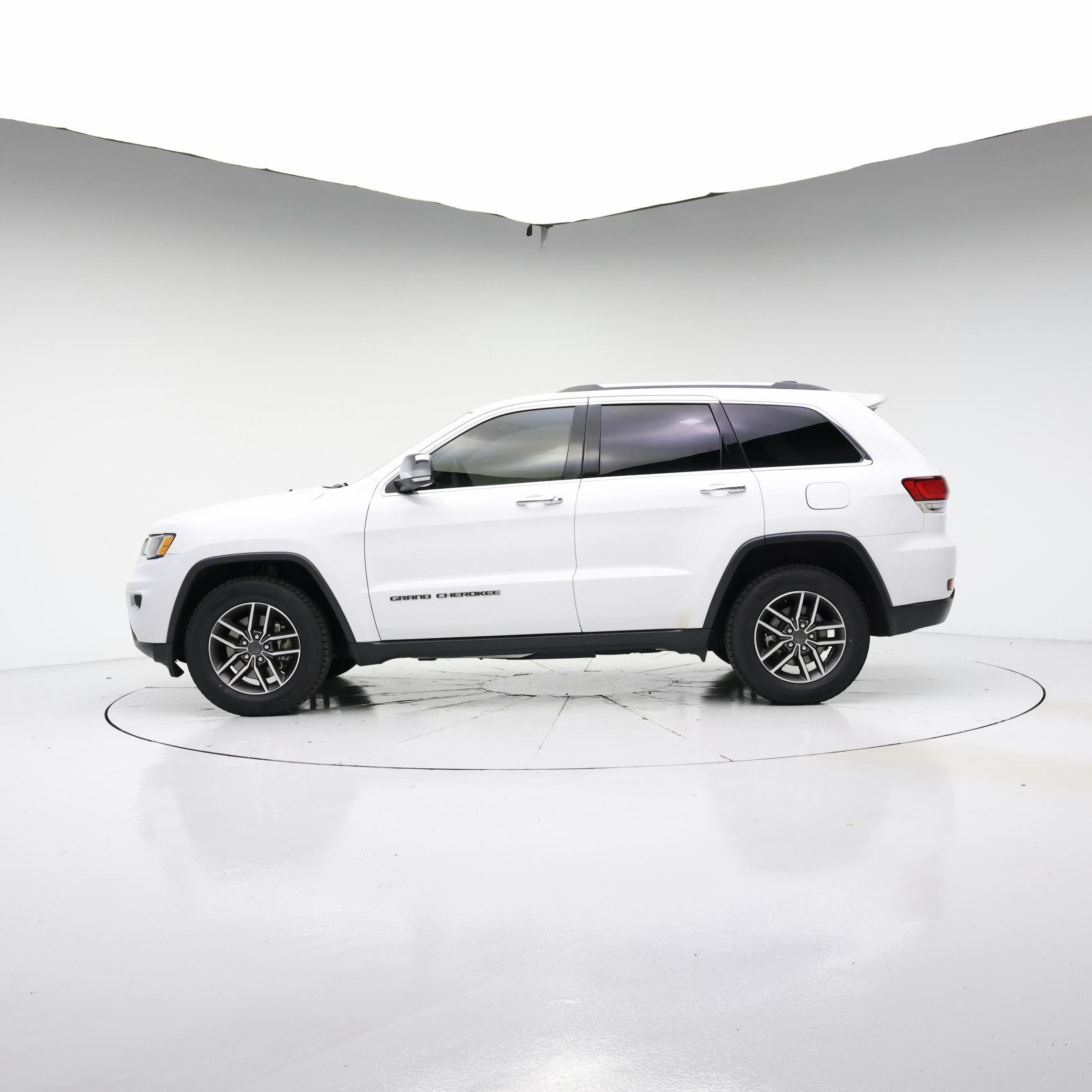 Thumbnail: 2021 Jeep Grand Cherokee - 3