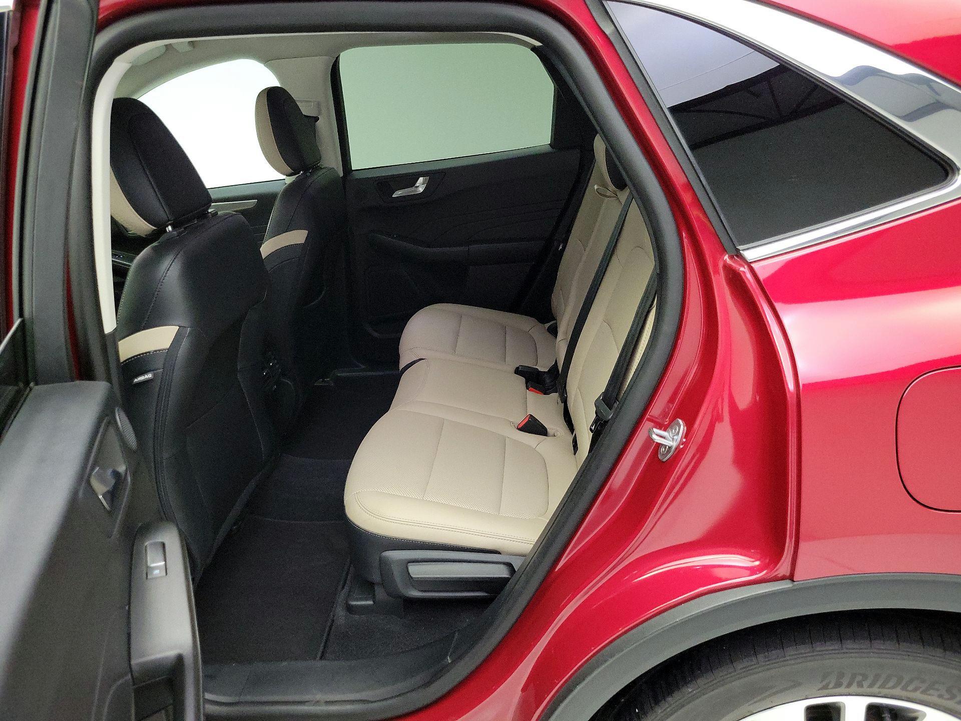 Thumbnail: 2021 Ford Escape - 20