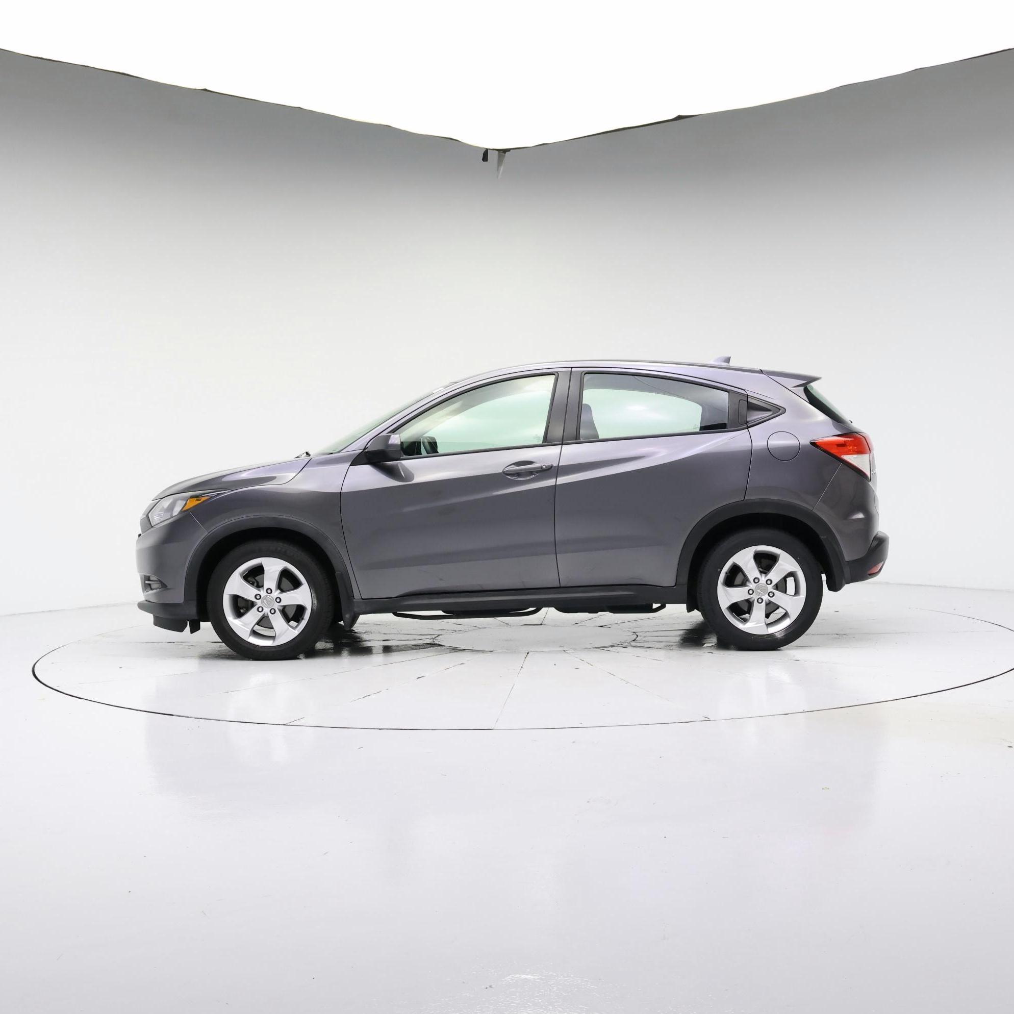 Thumbnail: 2017 Honda HR-V - 3