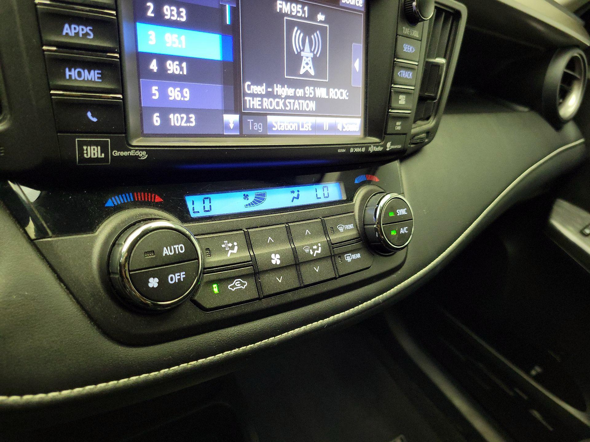 Thumbnail: 2017 Toyota RAV4 - 17